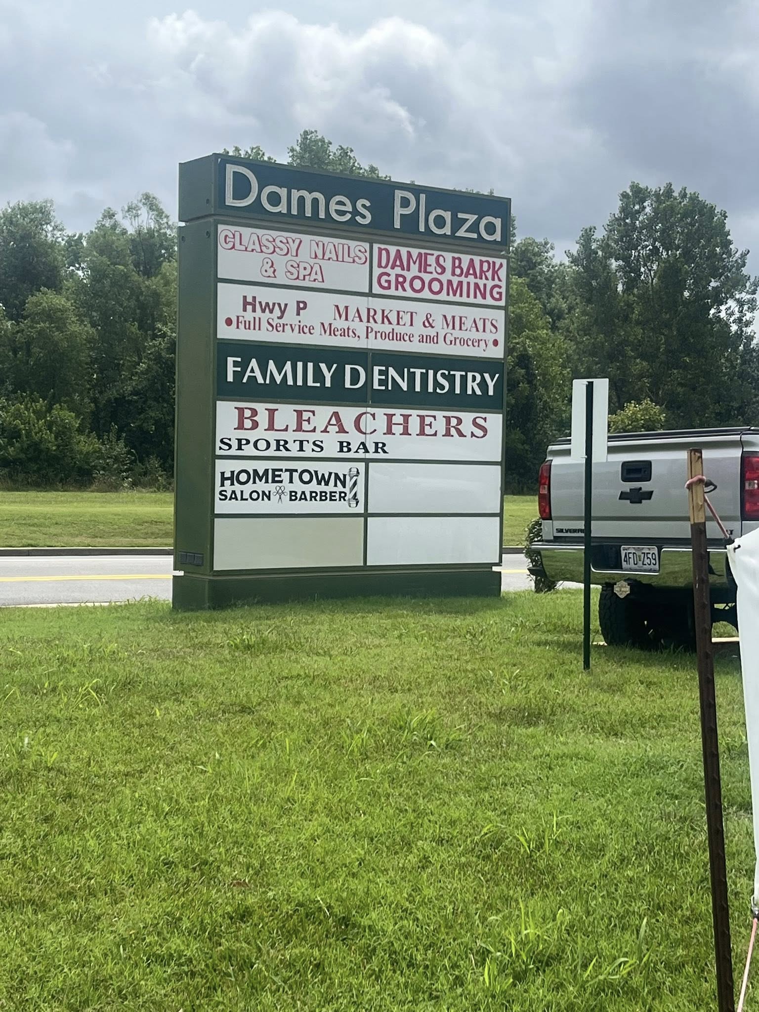 Lulu's Bar And Grill St. Peters