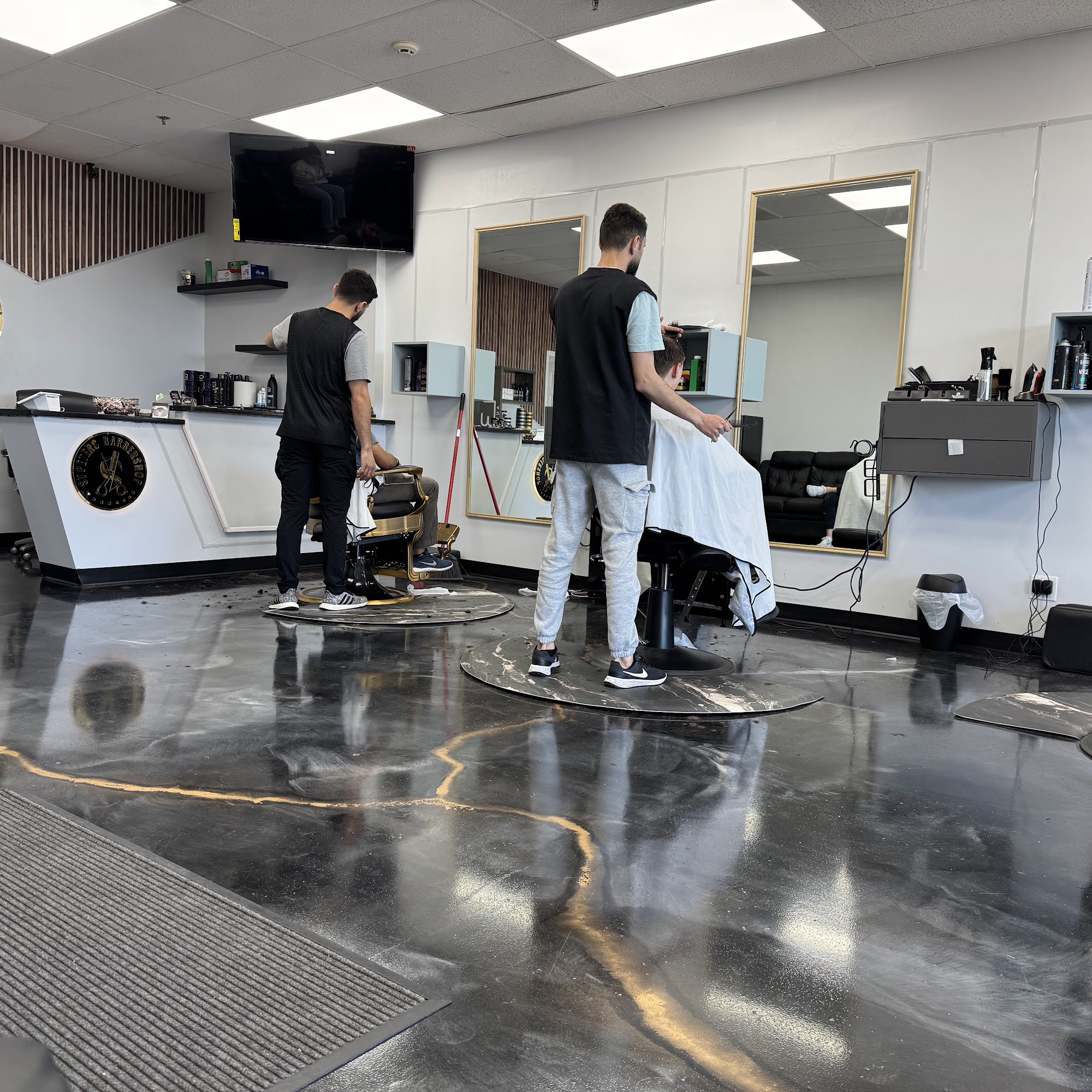 St.peters barbershop 3635 N St Peters Pkwy, St Peters Missouri 63376