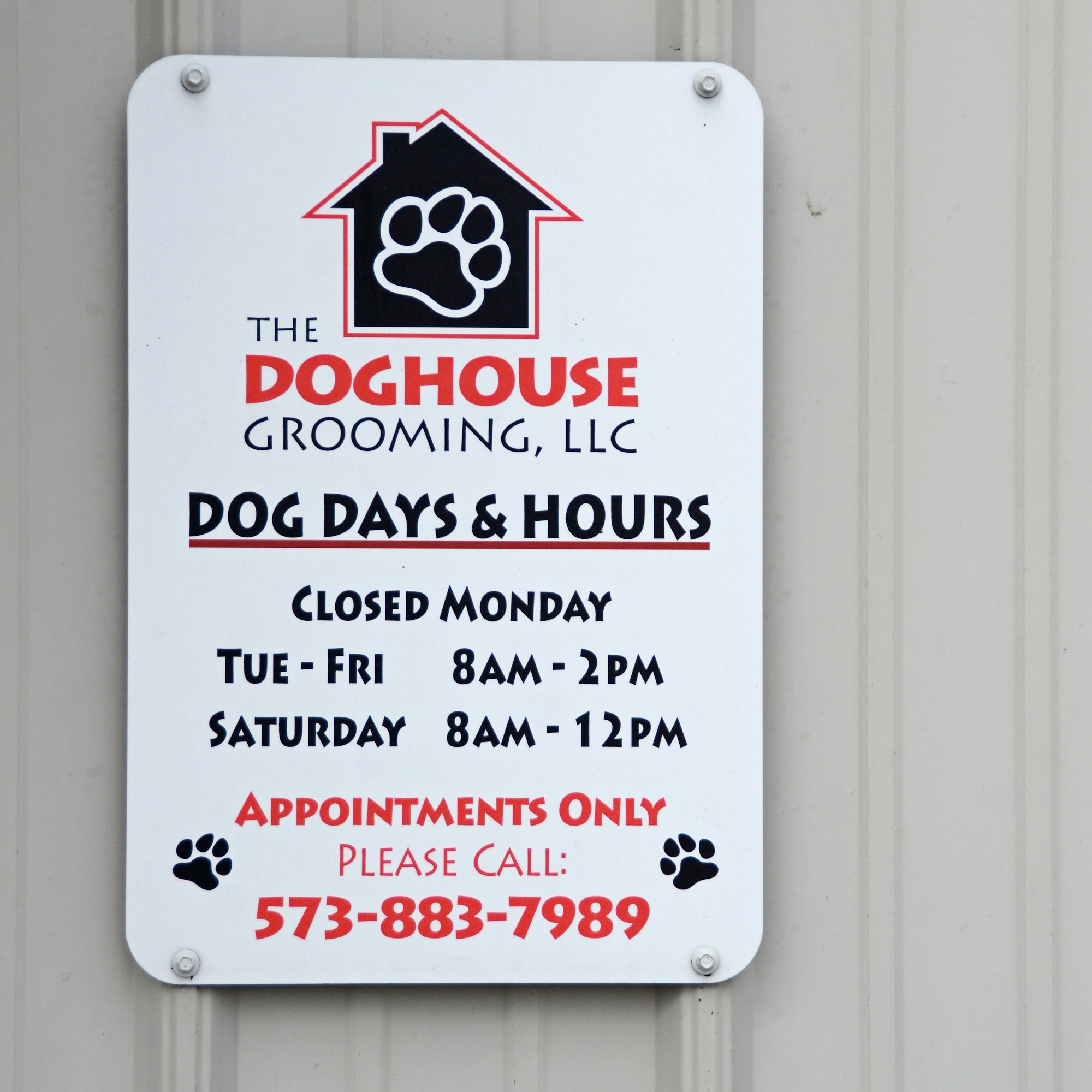 The Doghouse Grooming LLC Ste. Genevieve