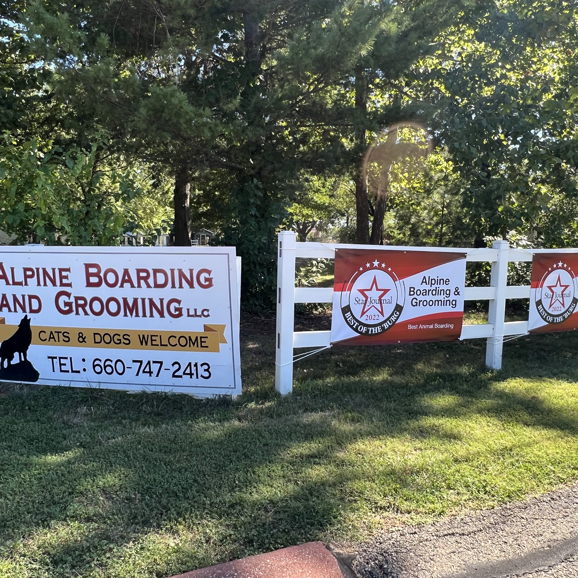 Alpine Boarding And Grooming Warrensburg