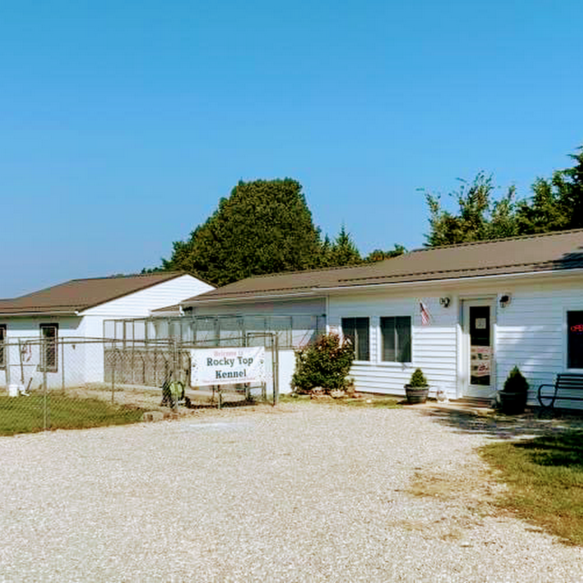 Rocky Top Kennel, LLC Waynesville