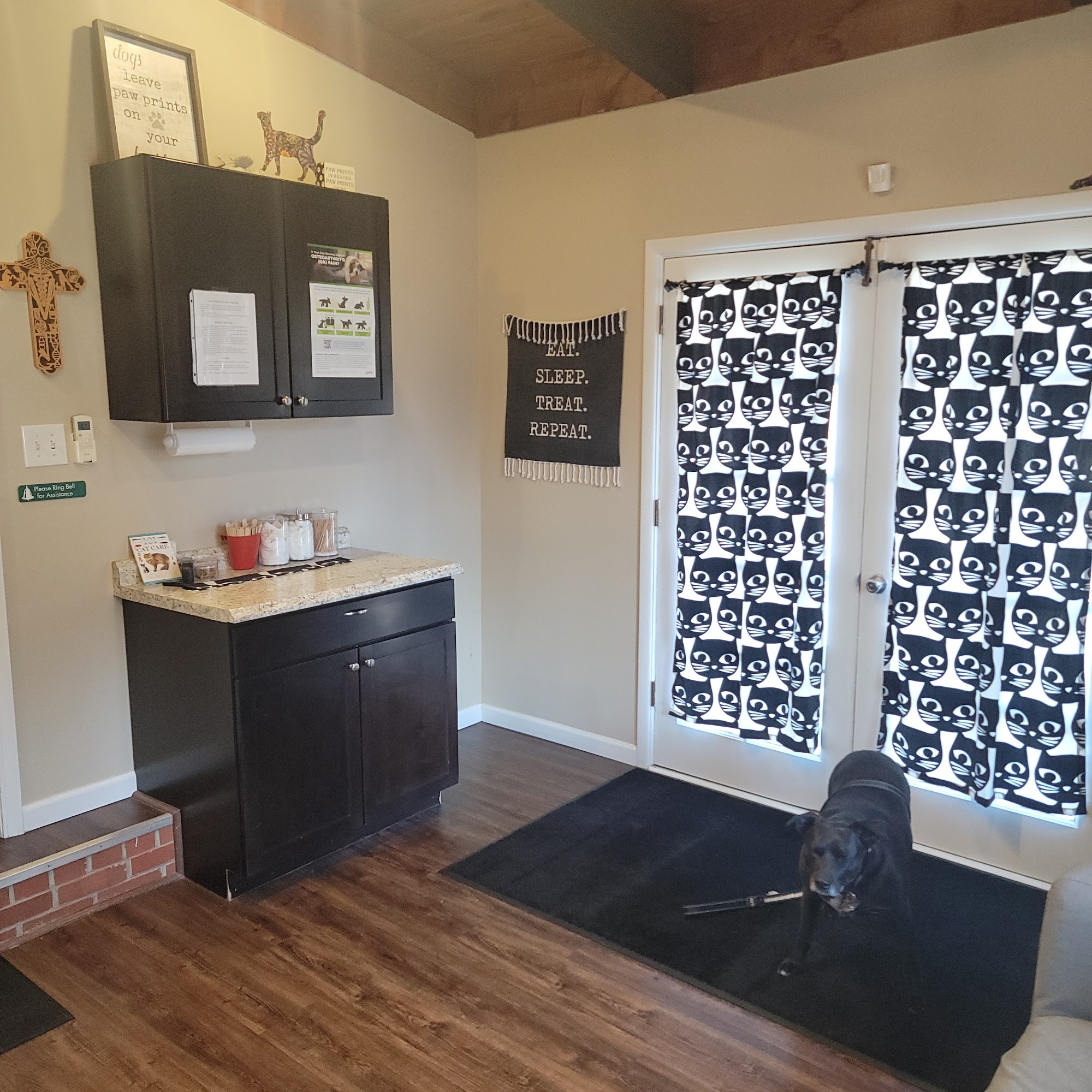 Crossroads Veterinary Hospital Wentzville