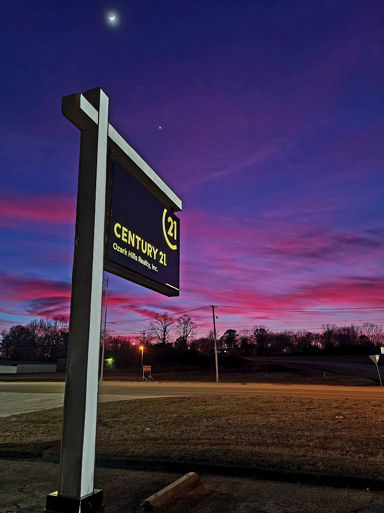 CENTURY 21 Ozark Hills Realty, Inc. West Plains