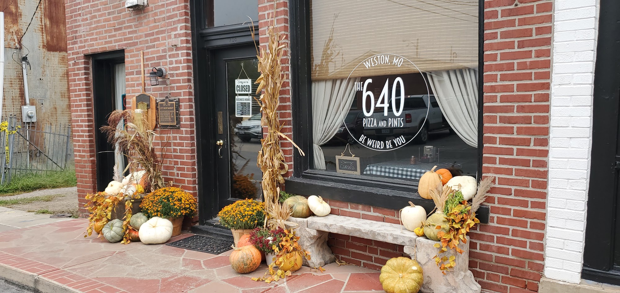 The 640 Pizza and Pints Weston