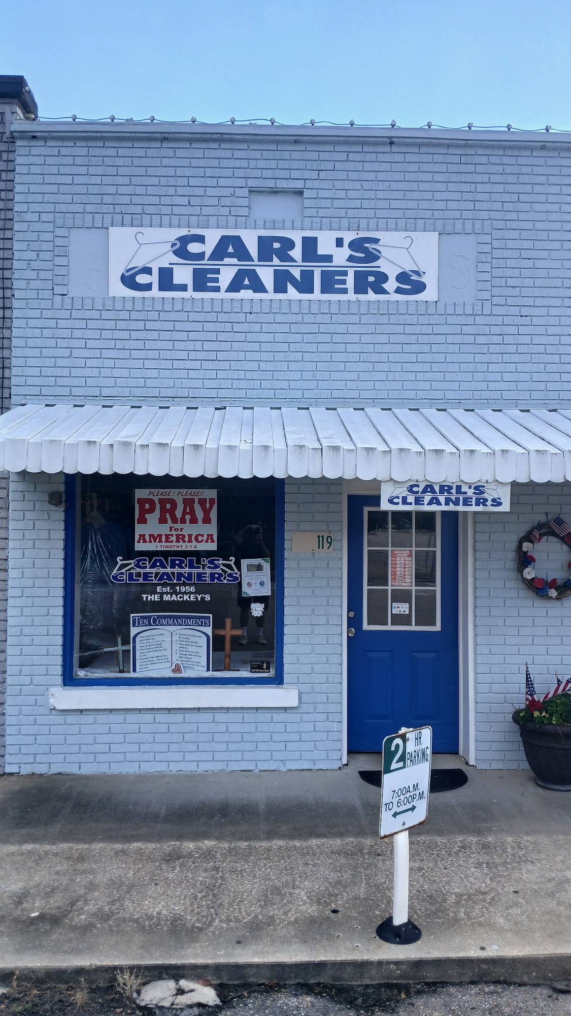 Carl's Dry Cleaners Fulton