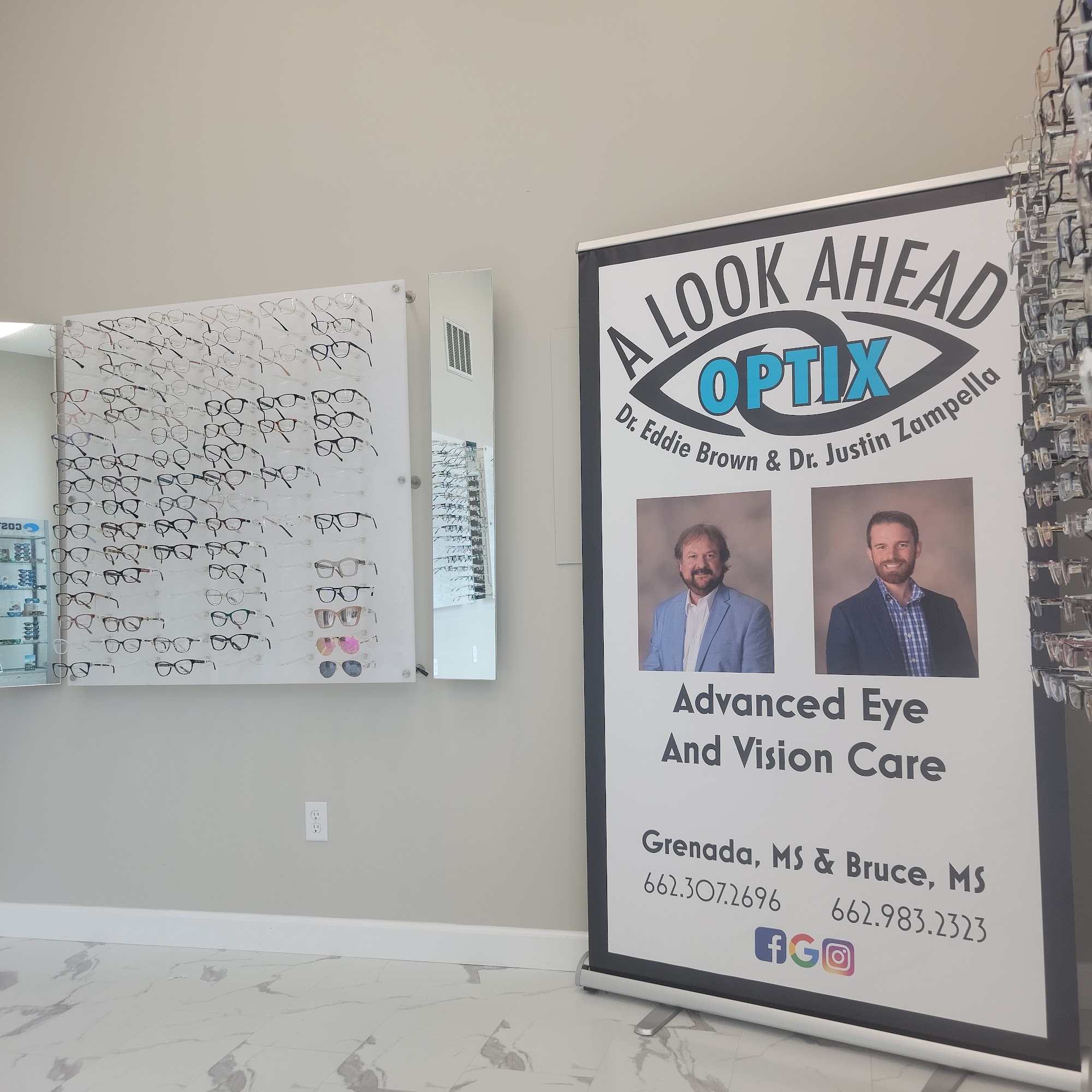 A Look Ahead Optix 1401 Oak St, Grenada Mississippi 38901