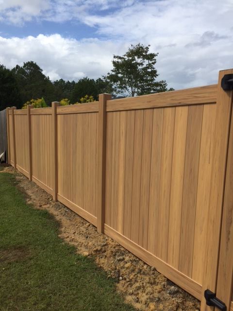 Custom Fence Builders