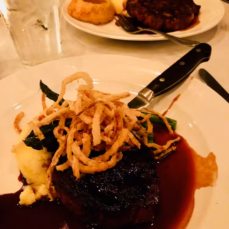 Photo credit: opentable