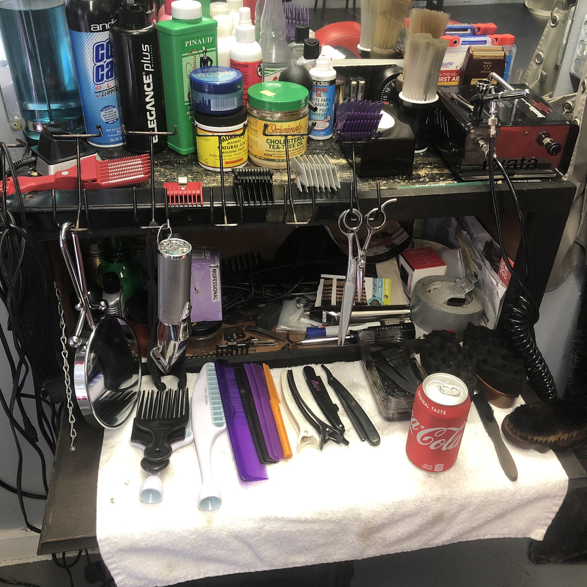 The SHOP 711 Brookhaven St, Monticello Mississippi 39654