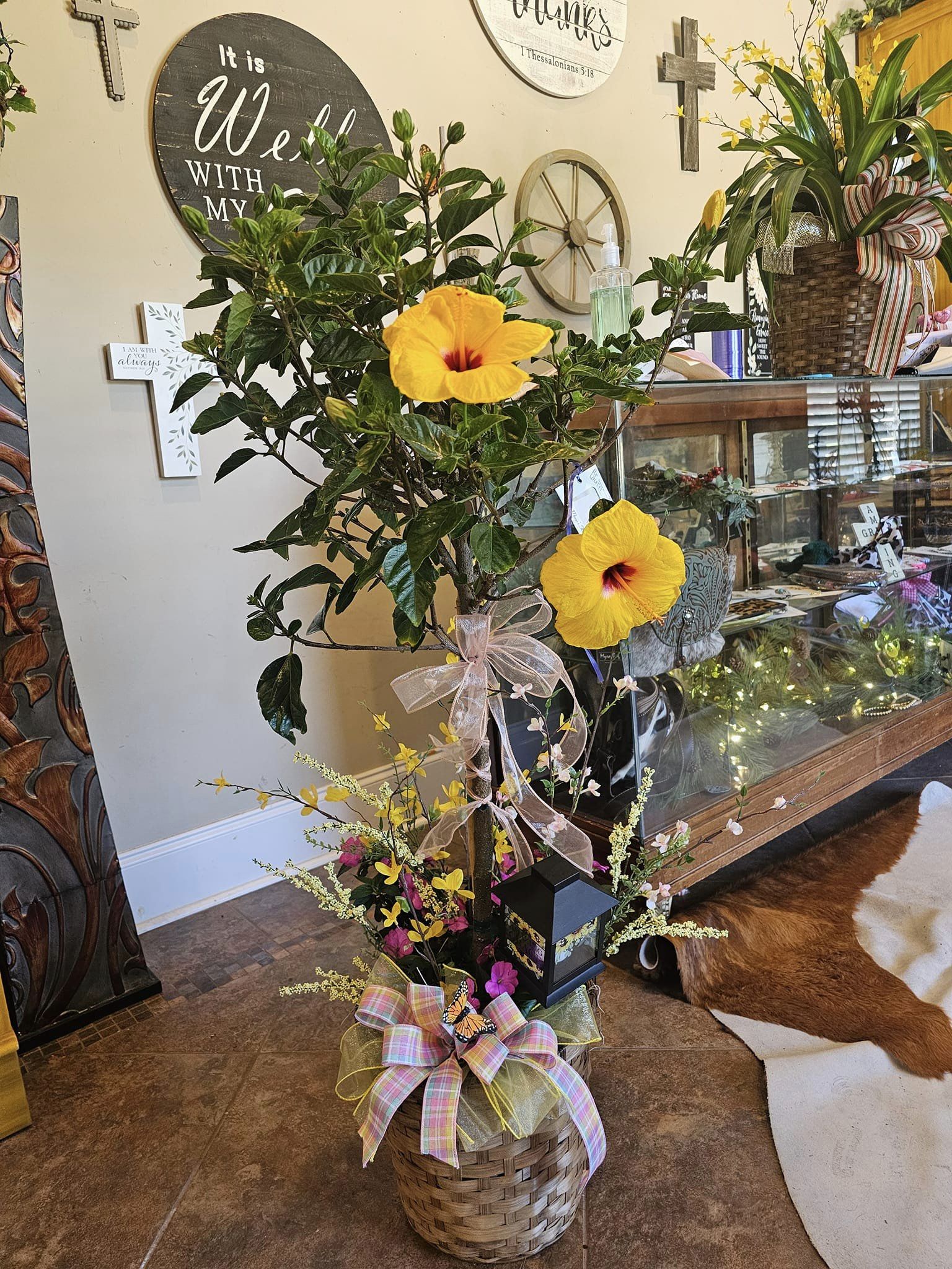 Mapp's Florist & Gifts Morton, MS.... Located inside Wolf Funeral Services