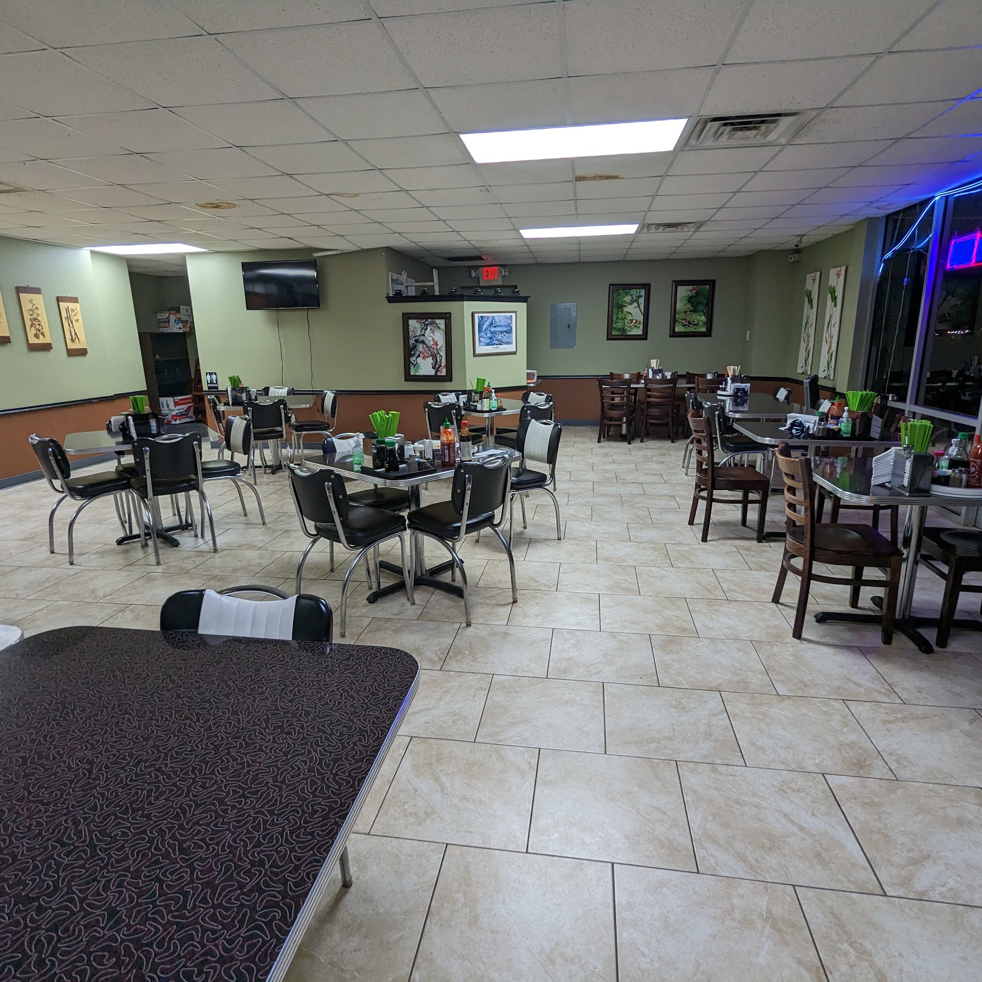 Happy Noodle Asian Cuisine Ocean Springs