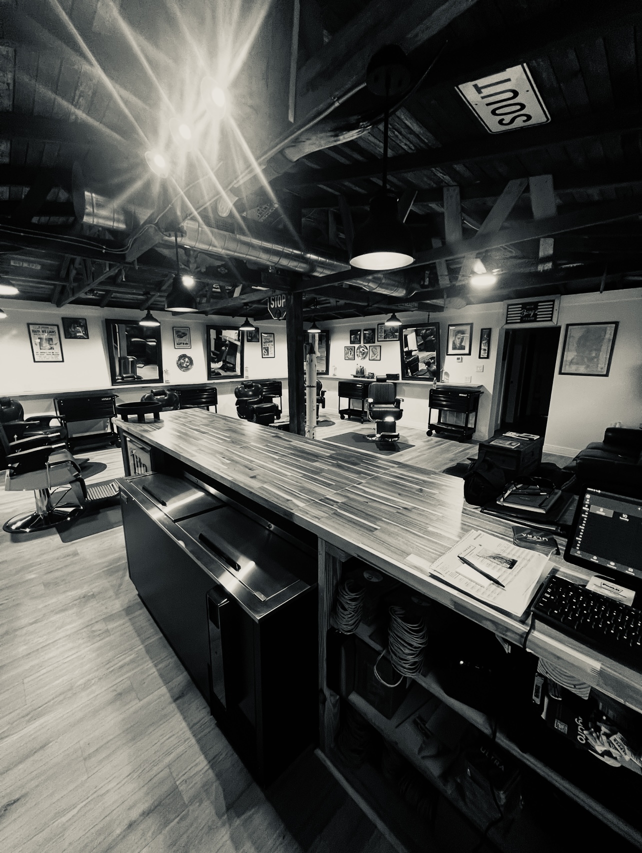 Brewed Barber Co. 2209 Government St, Ocean Springs Mississippi 39564