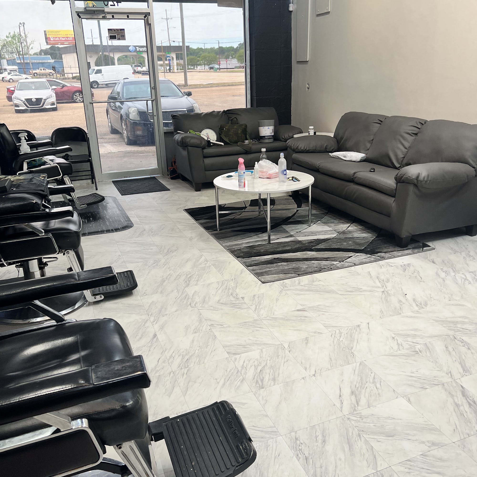 Shotyme Cutz & More 426 Roberts St, Pearl Mississippi 39208