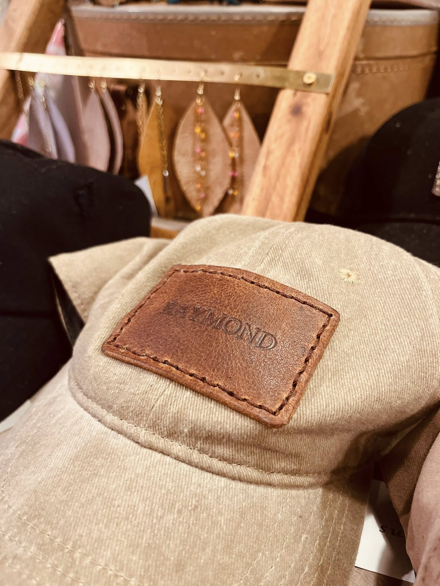 The Lucky Hen Raymond