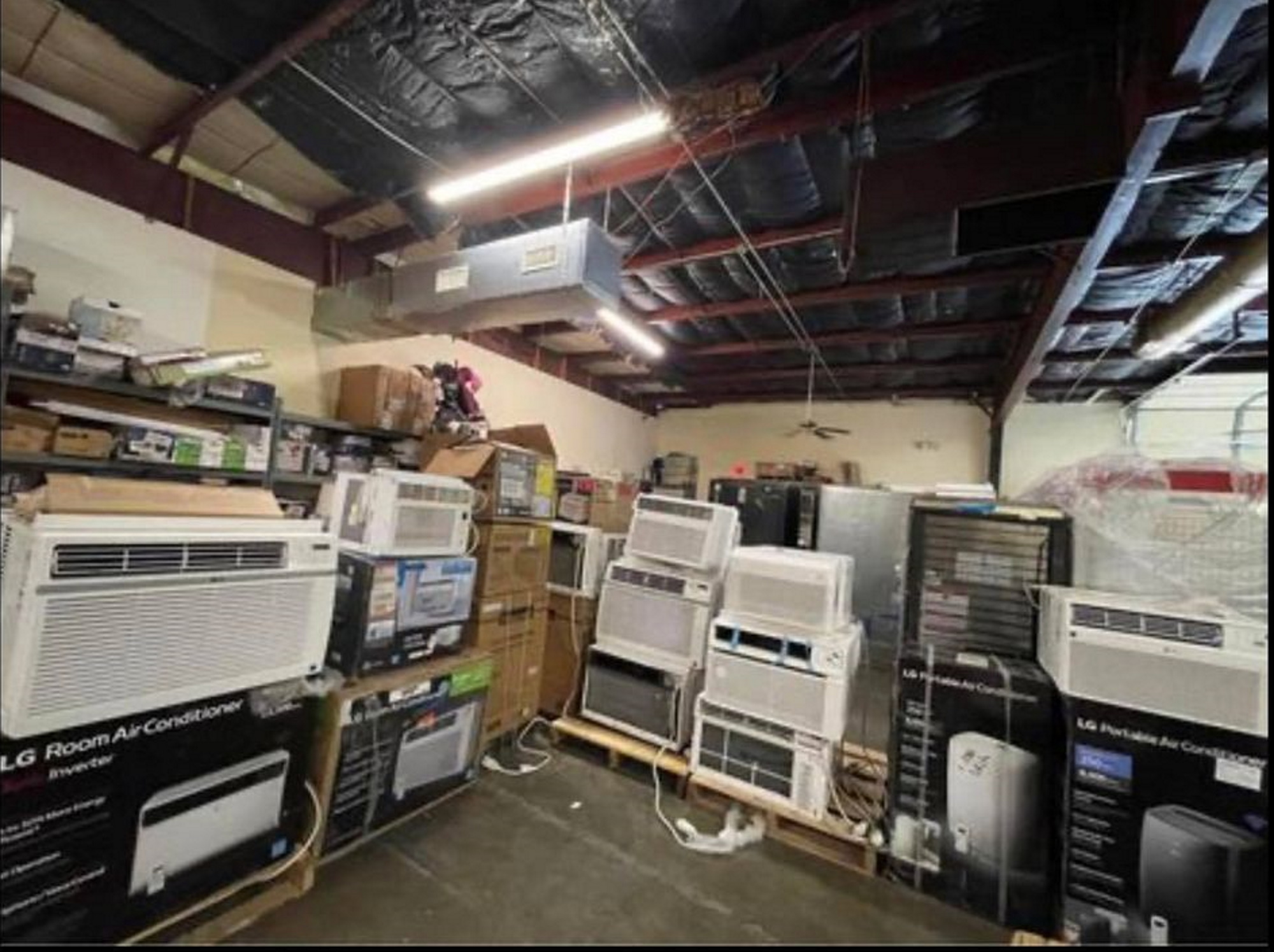 DISCOUNT DEALS Raymond