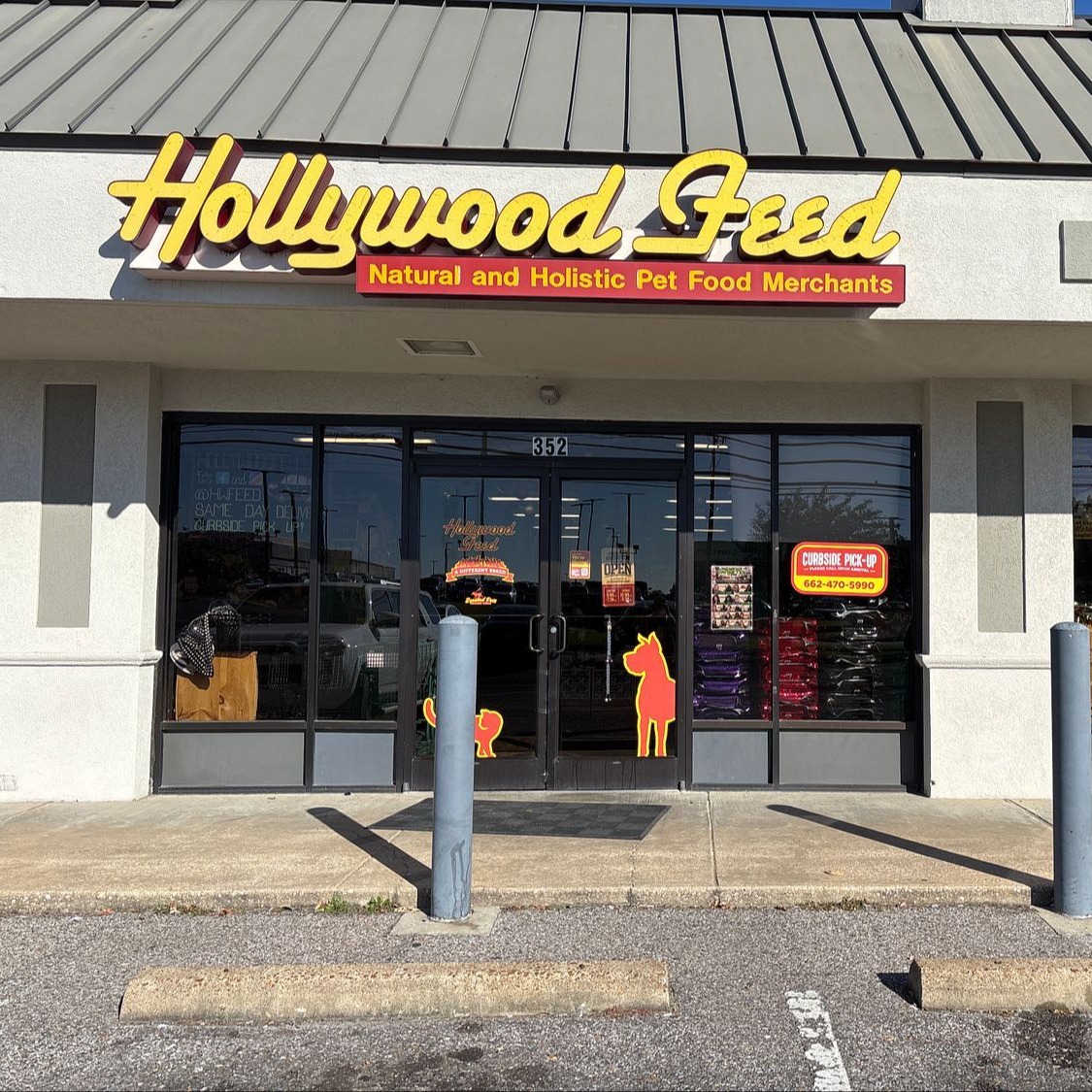 Hollywood Feed Southaven