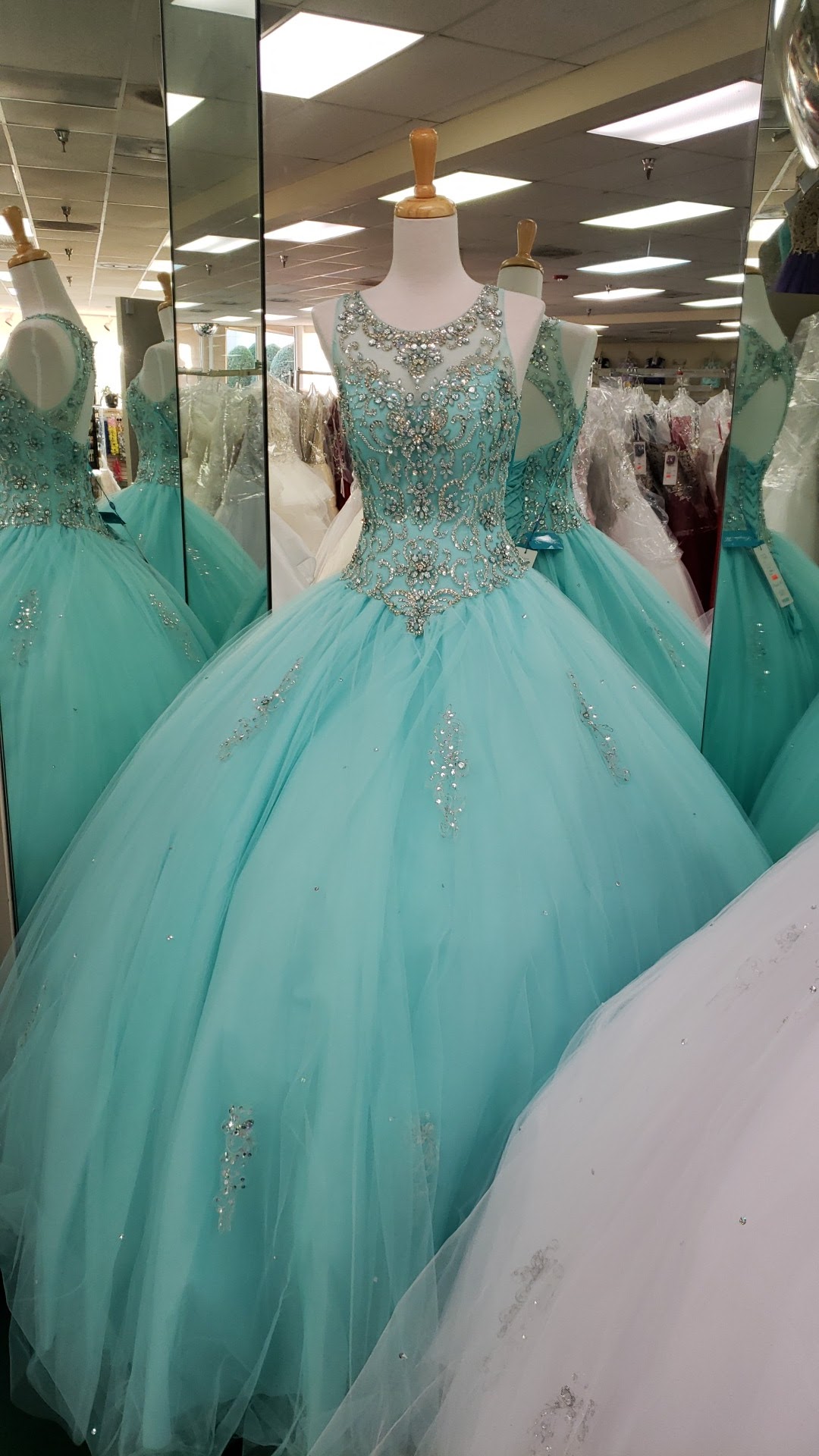 KIDS & MOM FORMAL WEAR - Southaven MS - Hours, Directions, Reviews -  Loc8NearMe