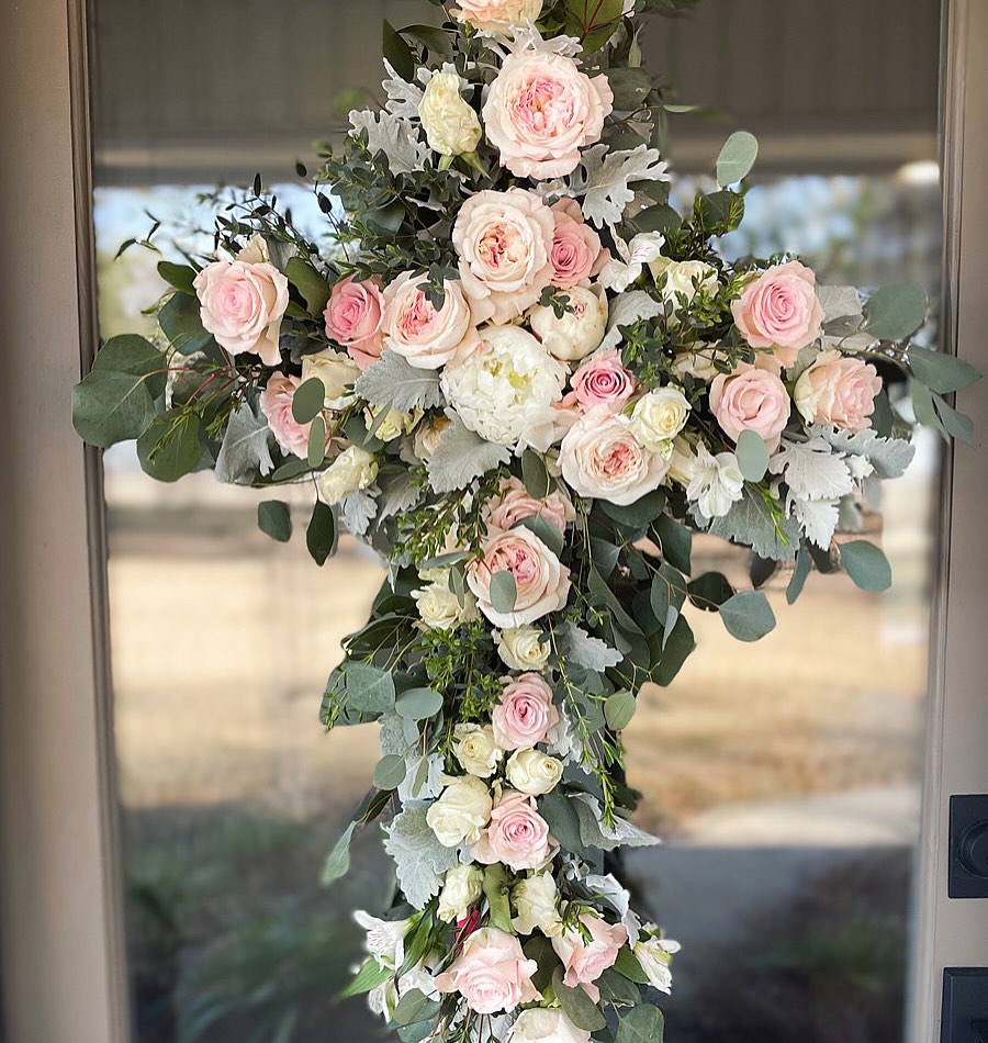 The Valentine 1211 Washington St, Vicksburg Mississippi 39183