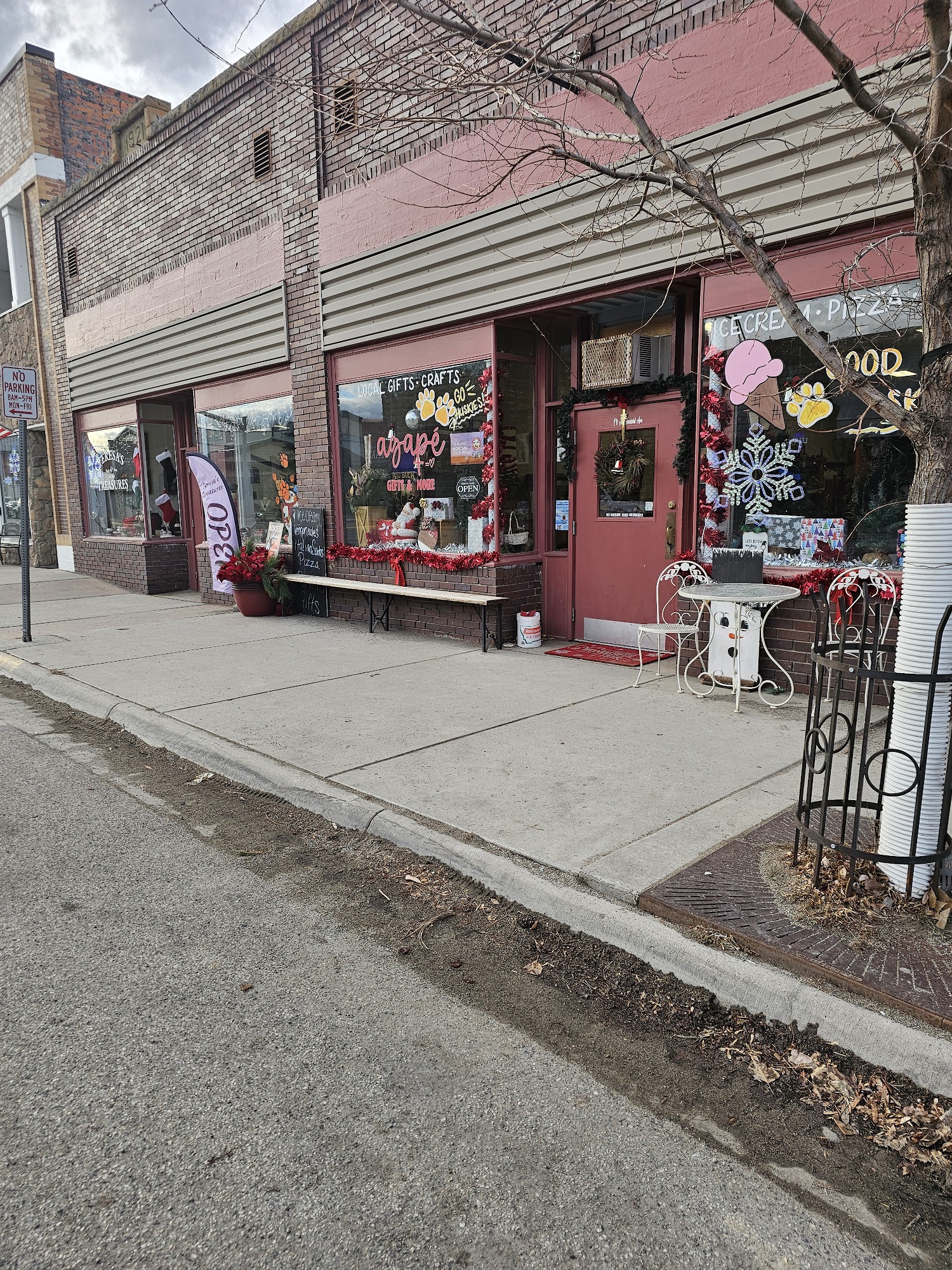 Teresa's Treasures Thrift Shop Absarokee