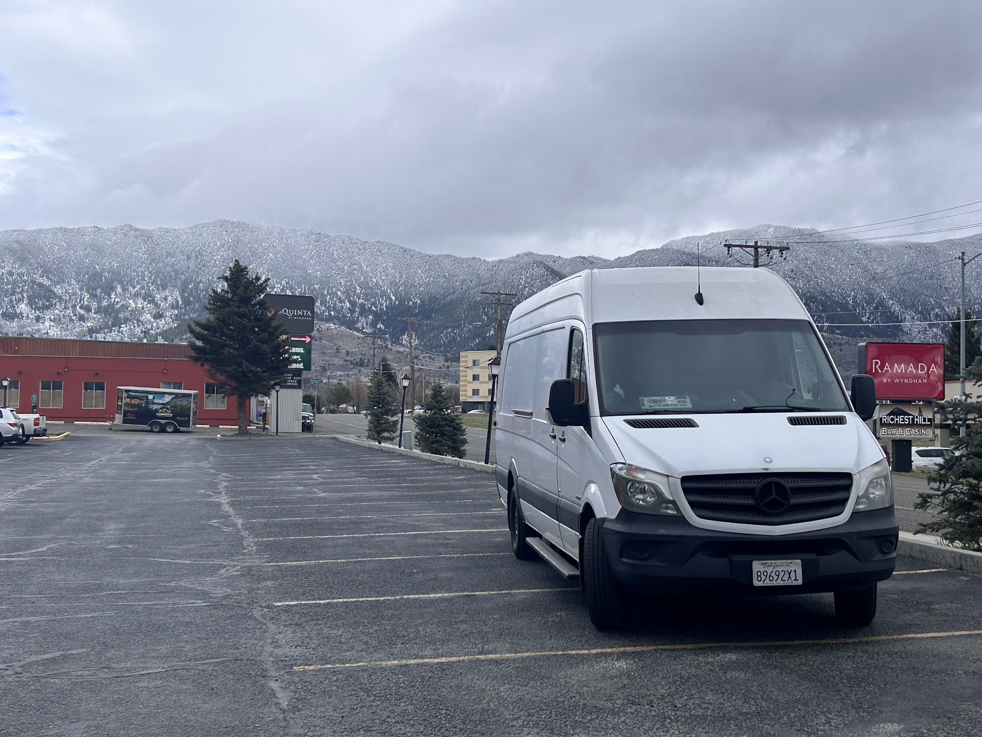 Thrive-A-Health Food Store for Pets Butte