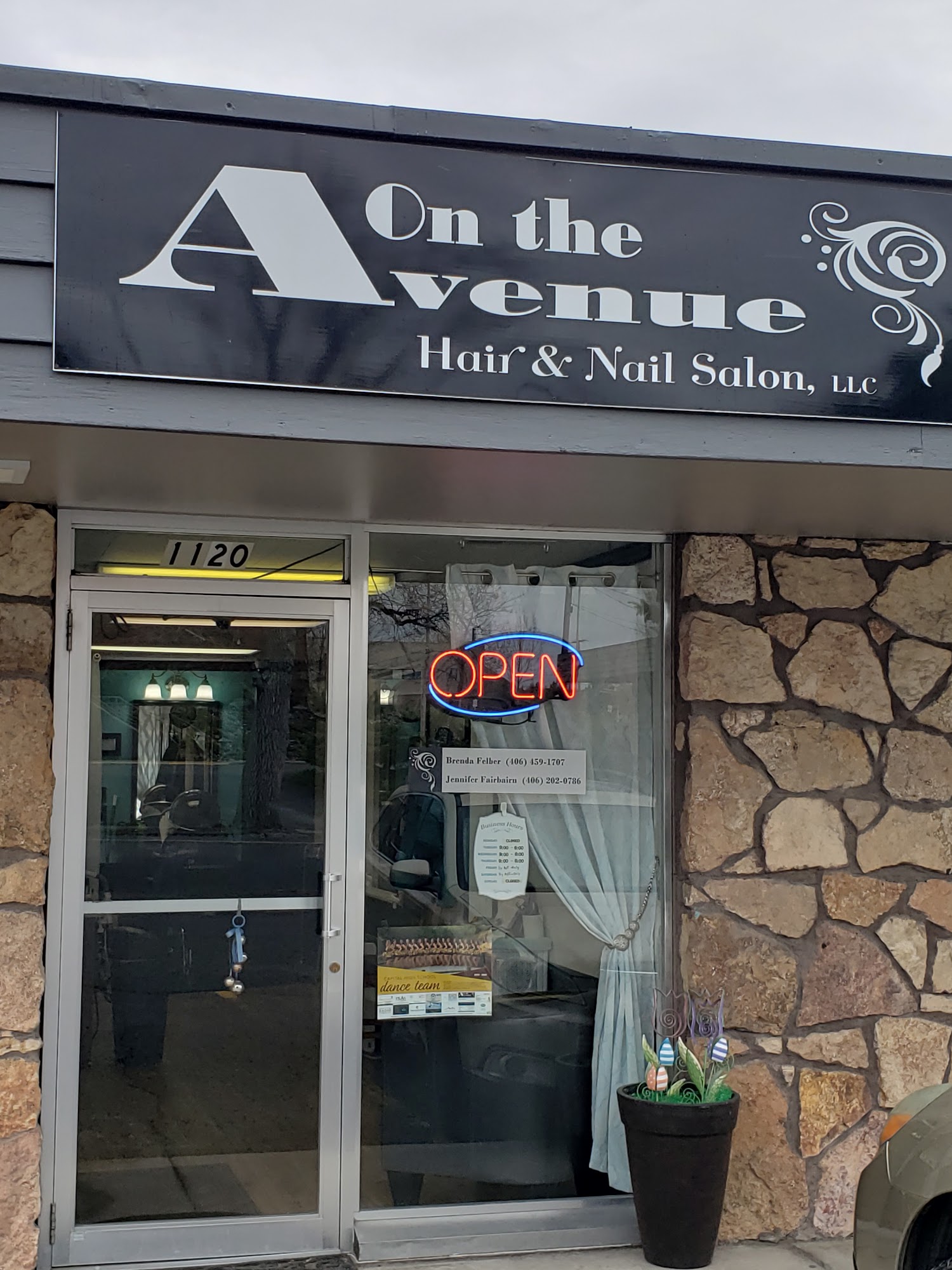 On The Avenue Hair & Nail Salon