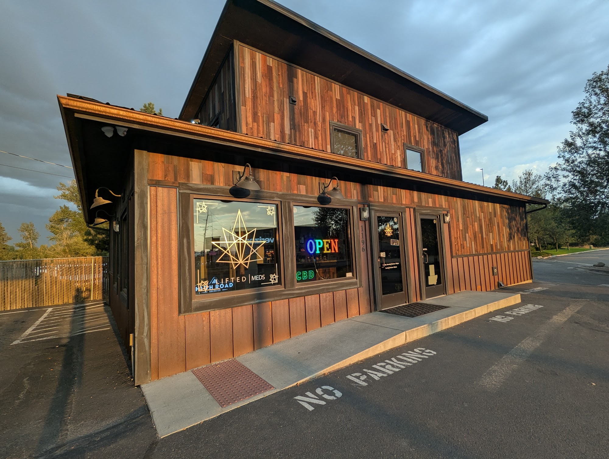 Lifted Meds Kalispell Dispensary Kalispell