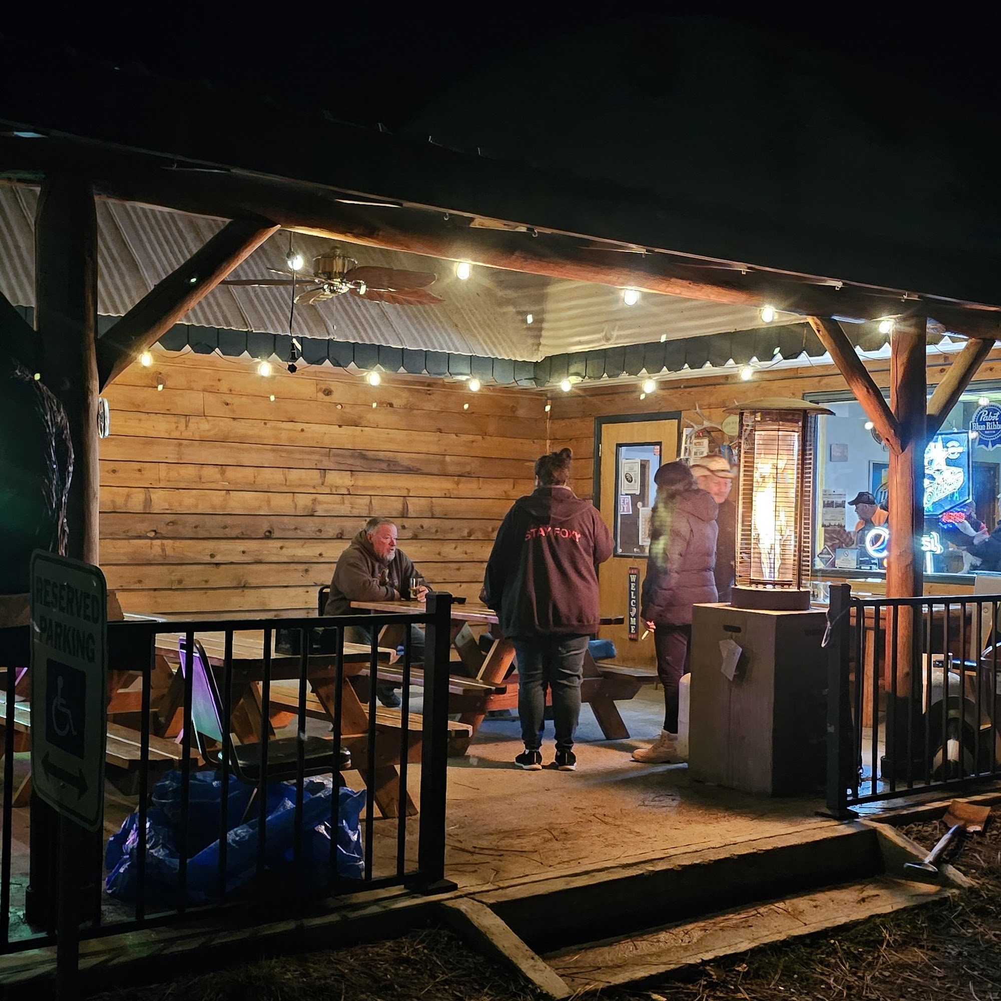 Foxy's Bar And RV Park Libby