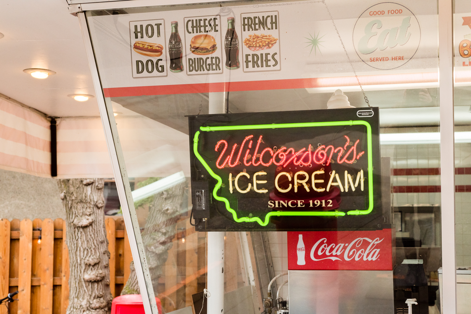 Mark's In & Out Livingston