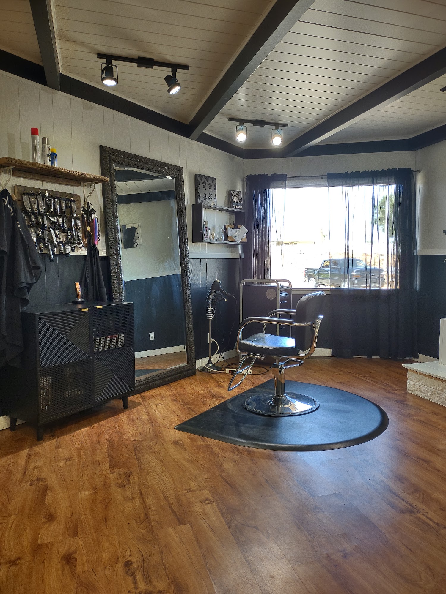 Studio Ten Salon & Day Spa 1600 Main St, Miles City Montana 59301