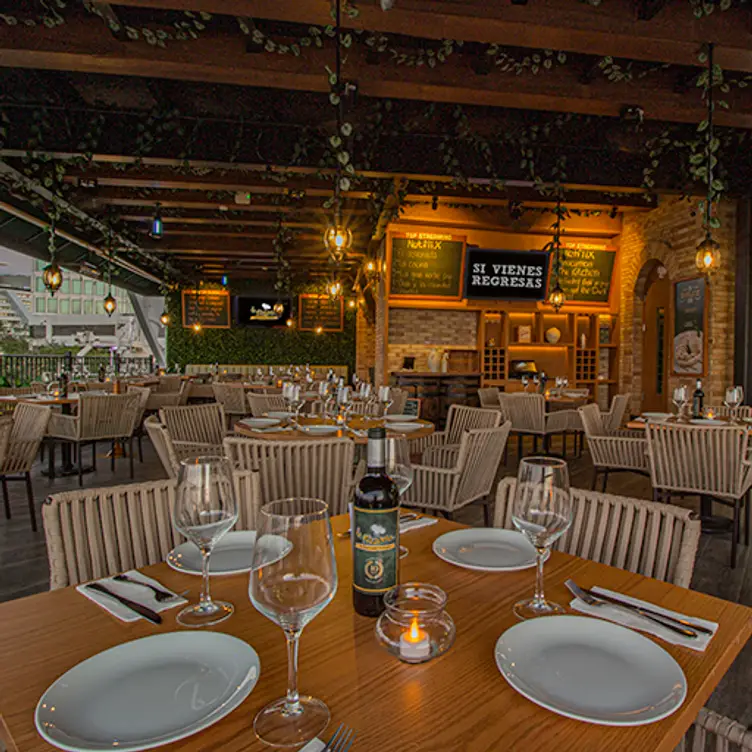 Photo credit: opentable