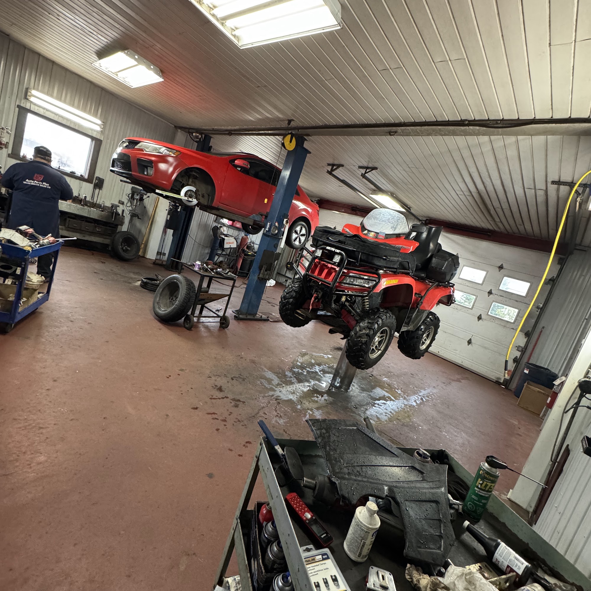 Elze Service Station Inc Bas-Caraquet