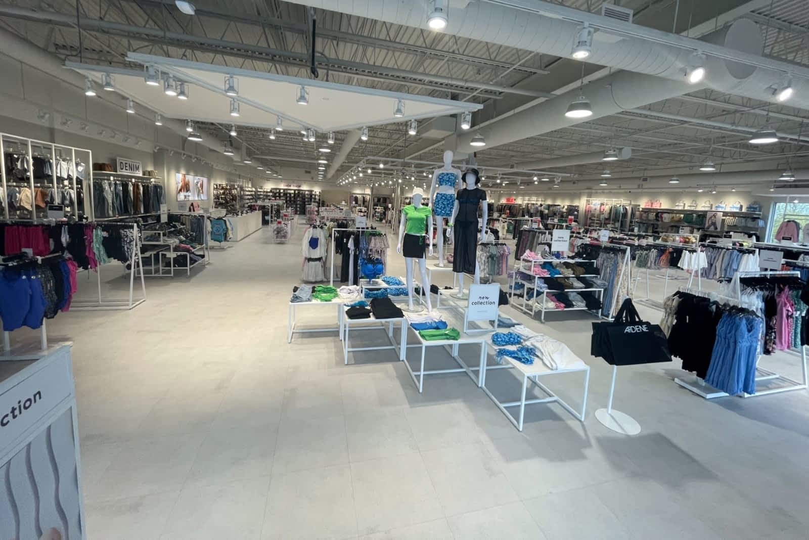 Photo credit: yellowpages.ca