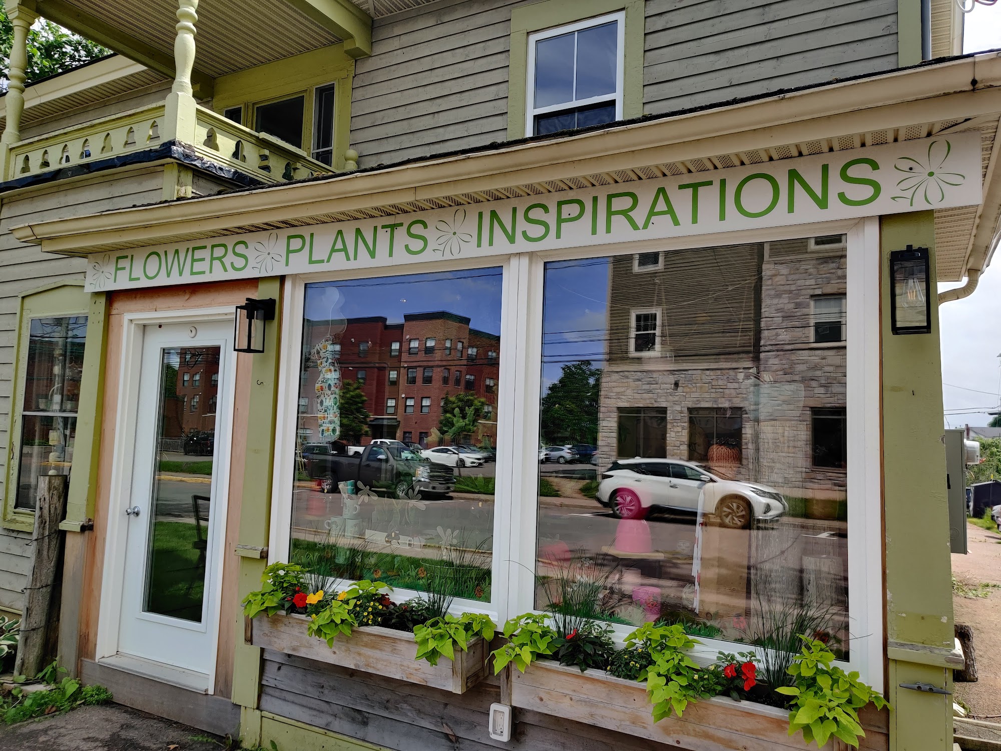 Blooms 131 Main St, Sackville New Brunswick E4L 4B2