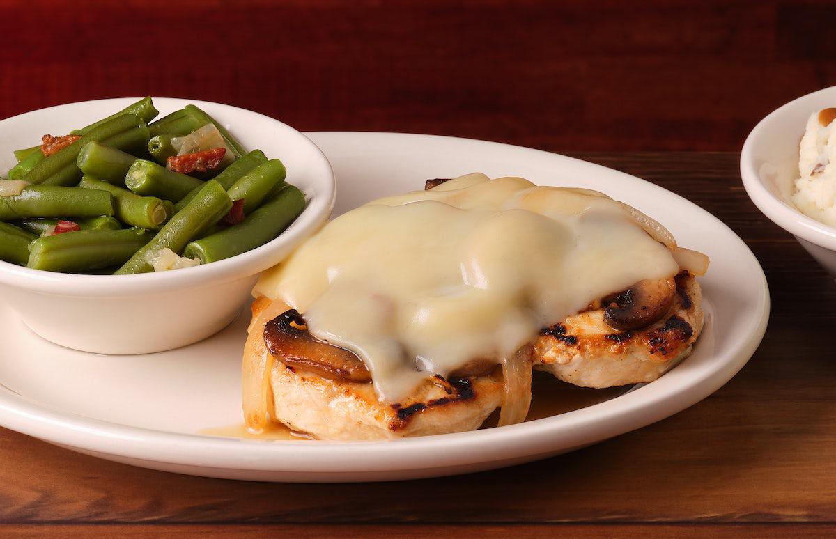 Texas Roadhouse 1301 N Sandhills Blvd, Aberdeen, NC 28315