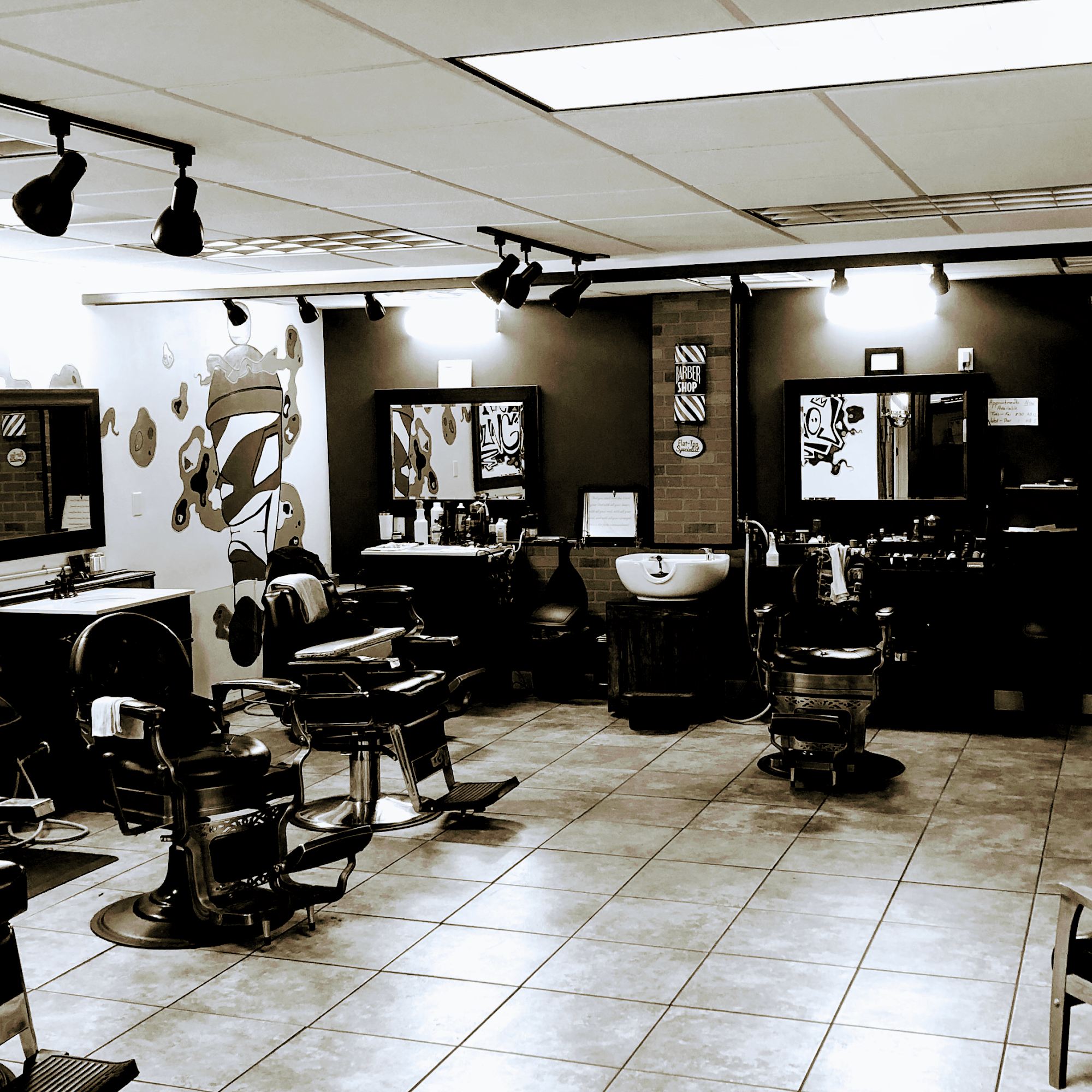The Lounge Barber Studio