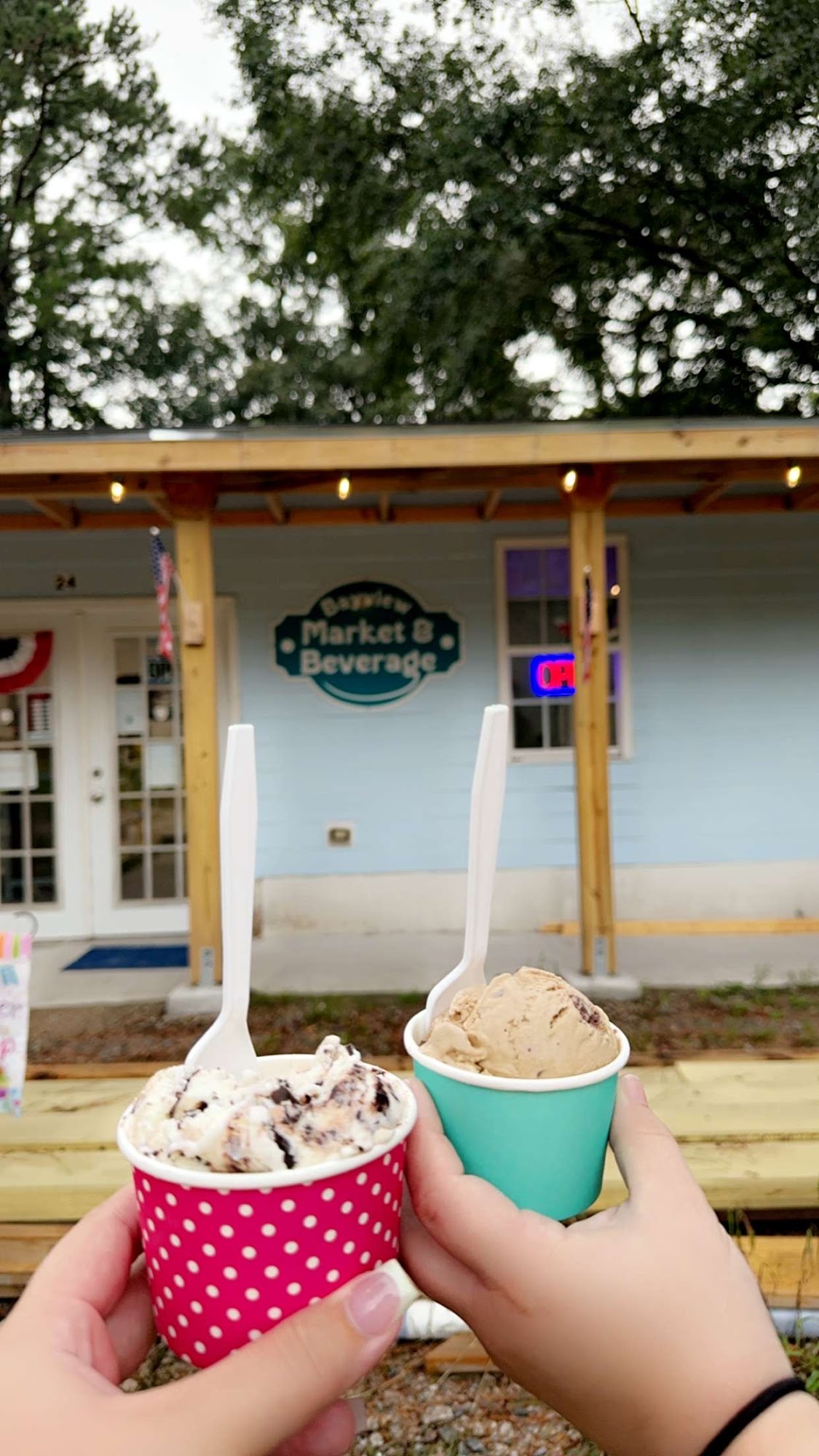 Bayview Market and Beverage