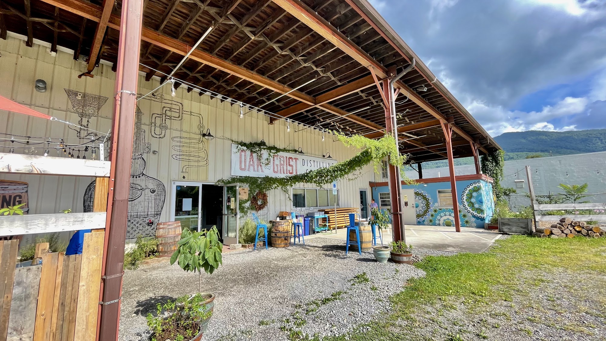 Oak and Grist Distilling Company LLC Black Mountain