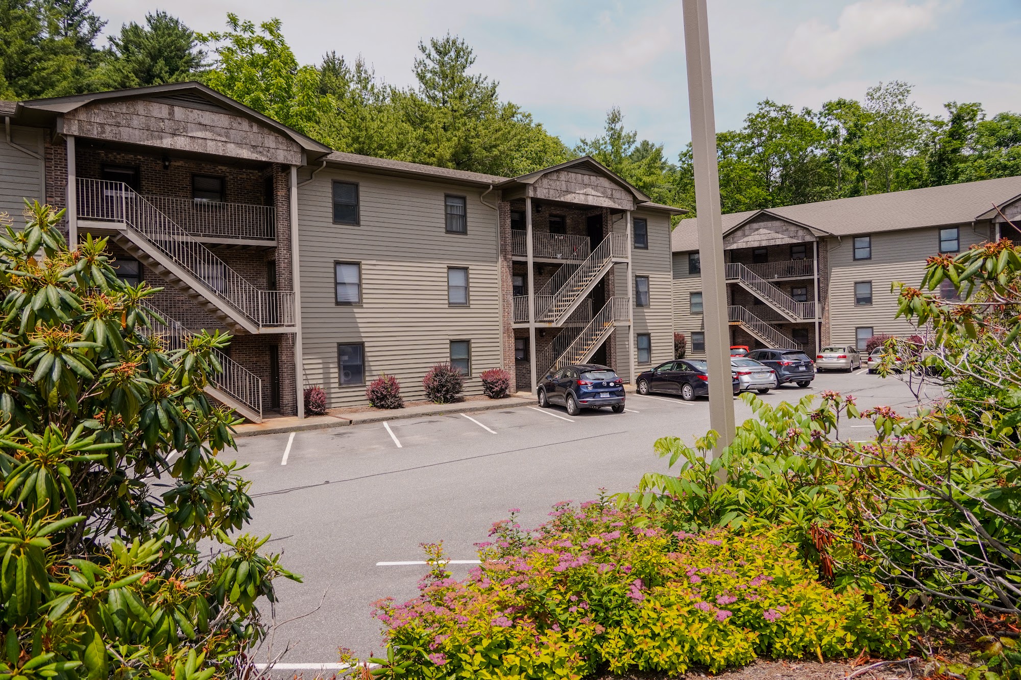 Holton Mountain Rentals