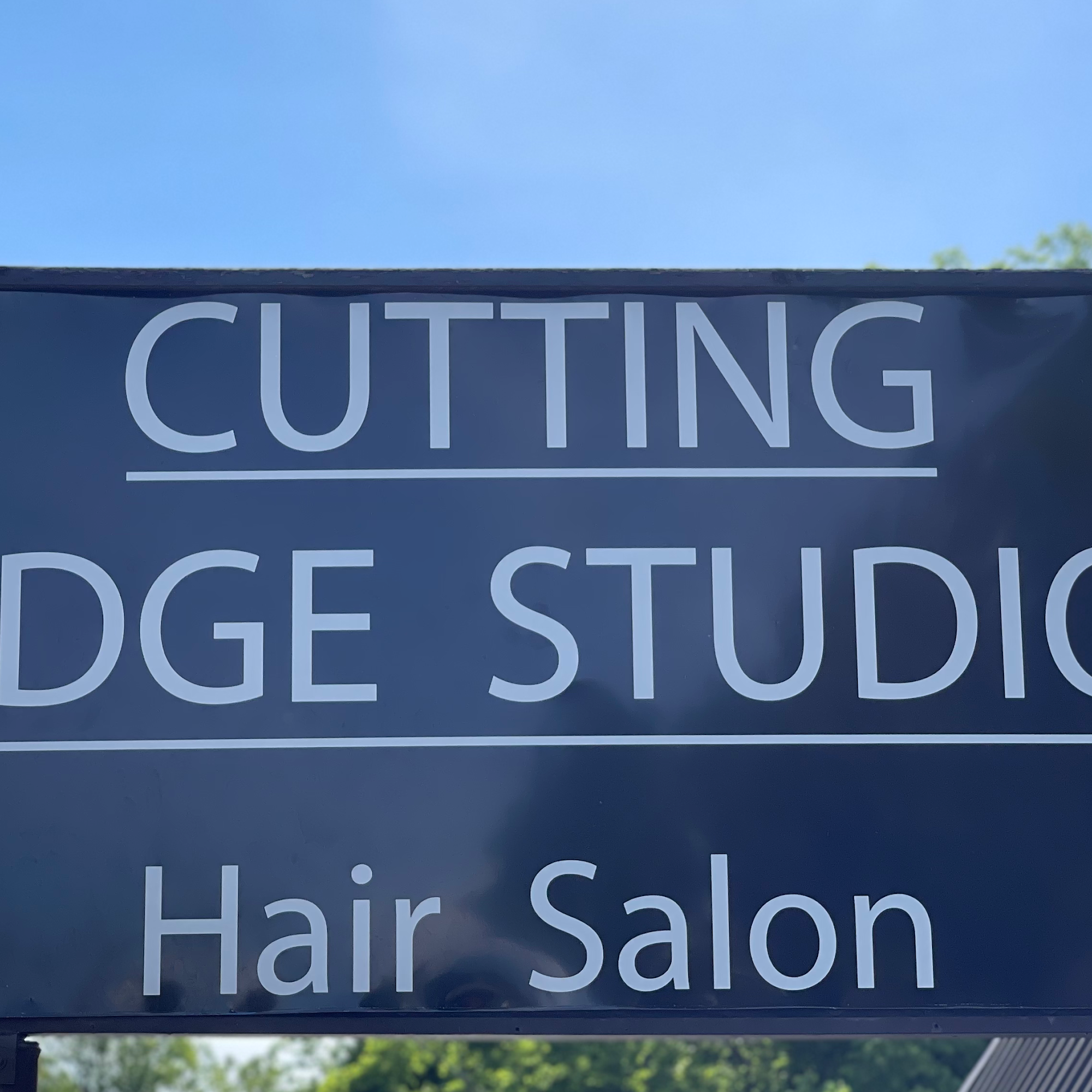 Cutting Edge Studio 705 Main St, Bryson City North Carolina 28713