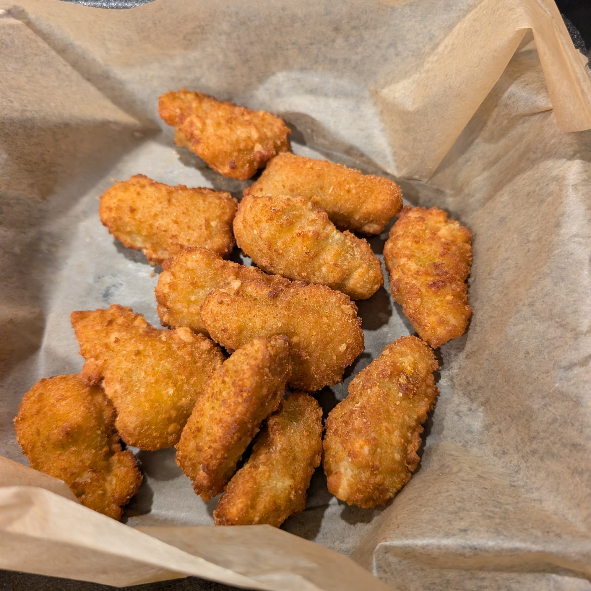 Wingdom Wings Burlington 1183 University Dr #101, Burlington