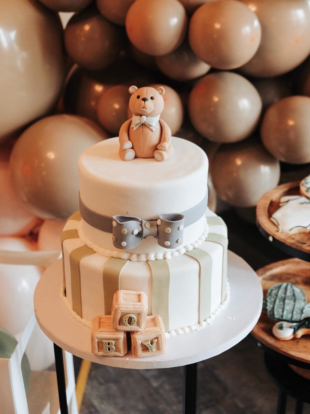 Edible Art Cake Shop Menu