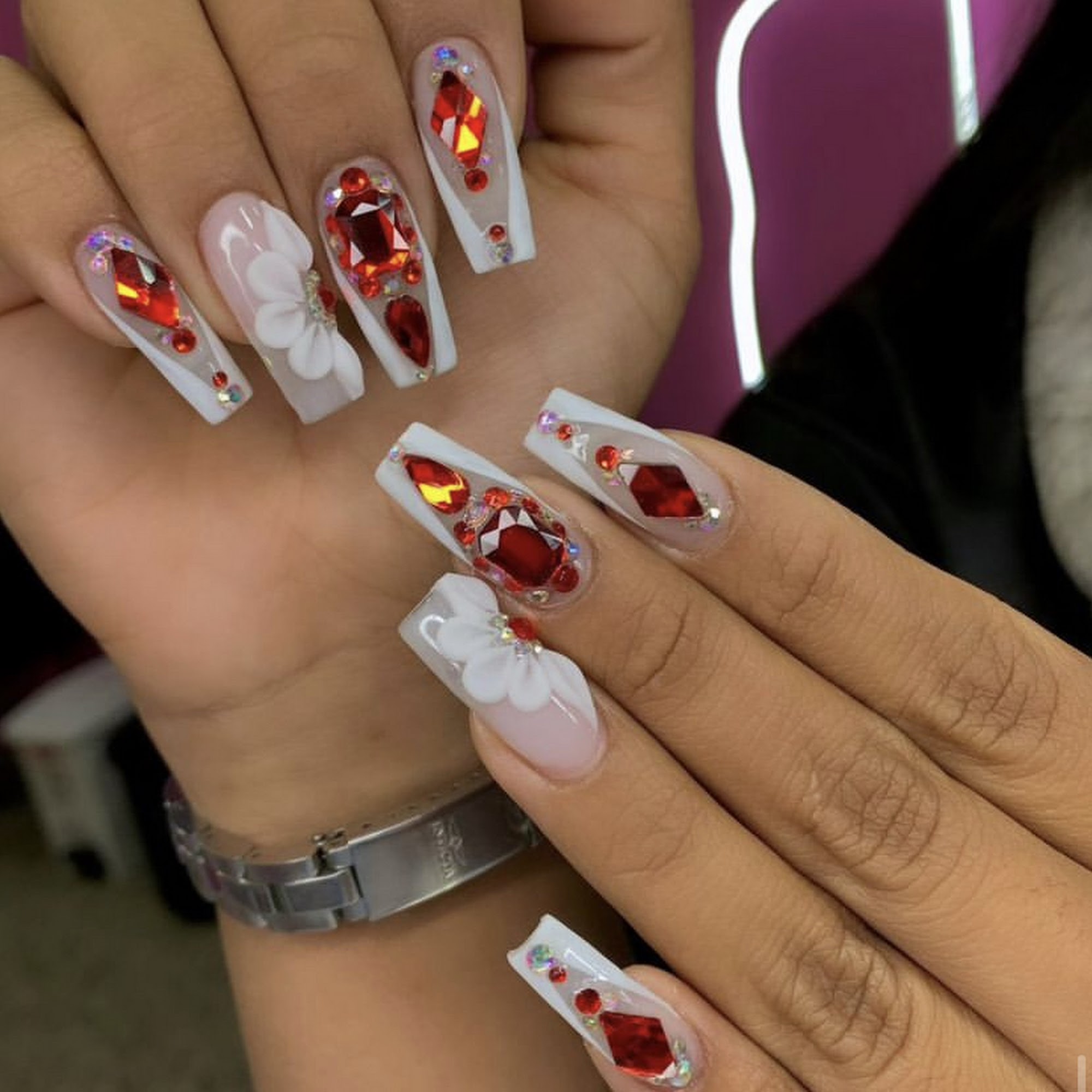 New style salon de belleza 816 E Arrowood Rd, Charlotte North Carolina 28217