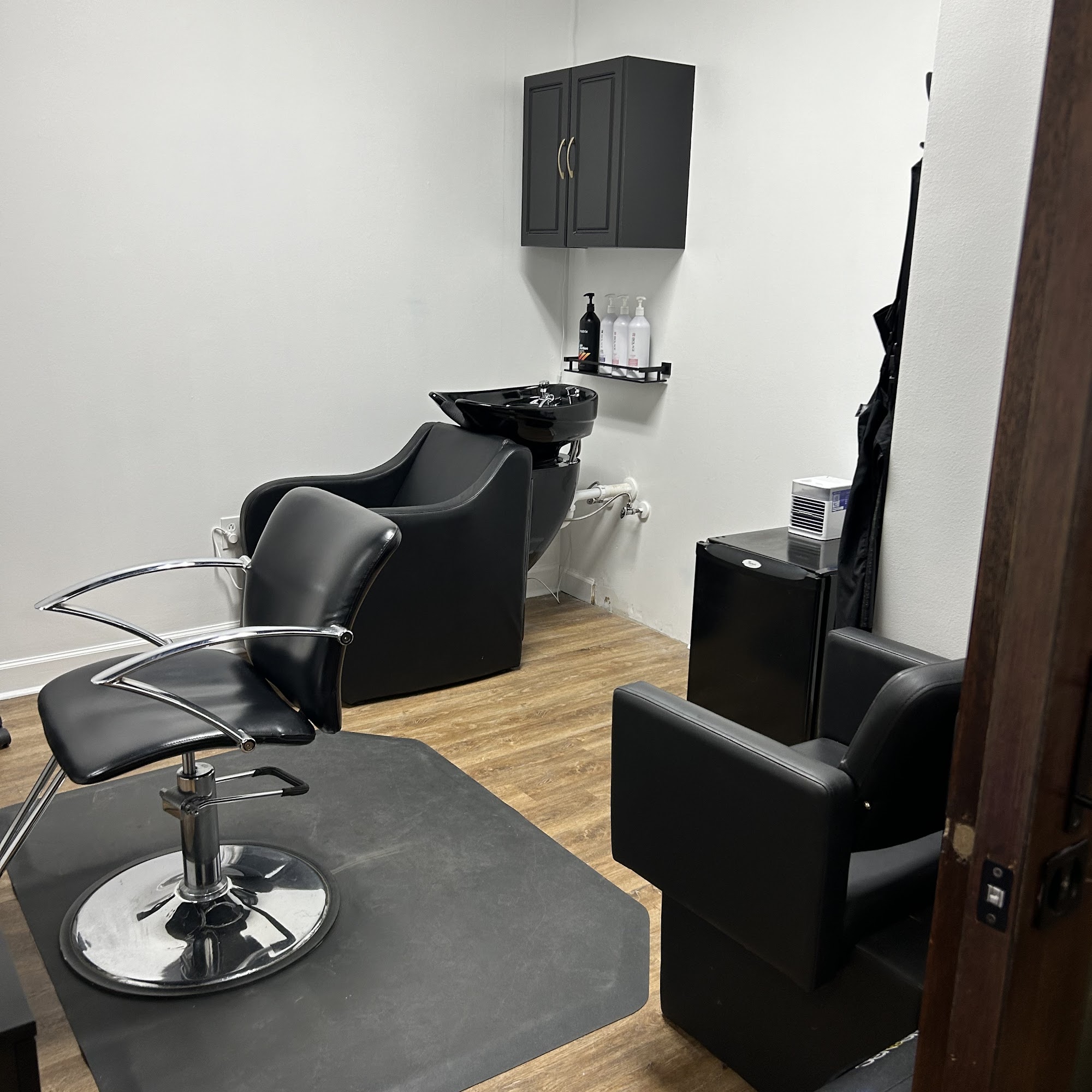 Hair by Christina Knowles 8838 US-70 BUS Suite 500, Clayton North Carolina 27520