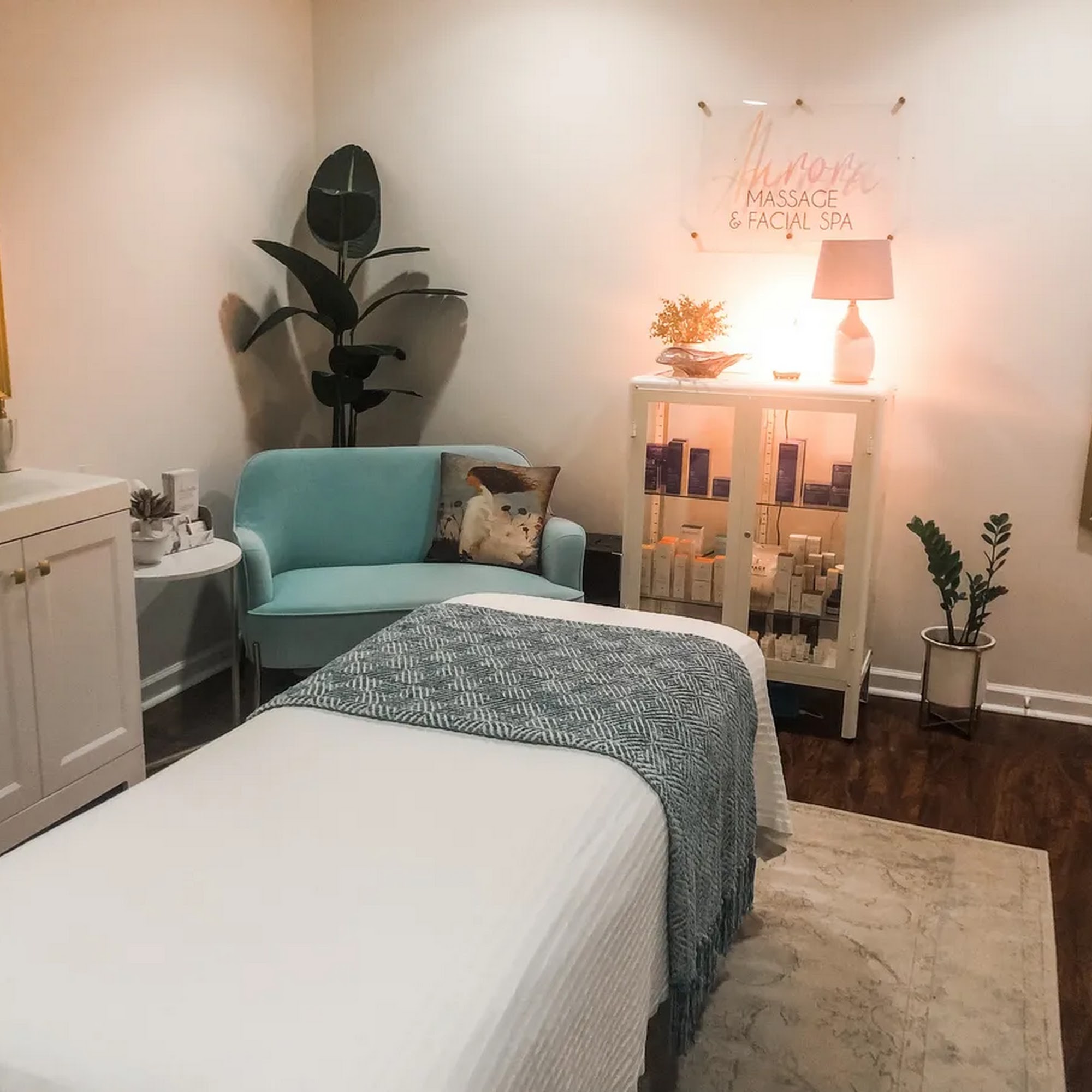 Elegance Permanent Beauty Co.