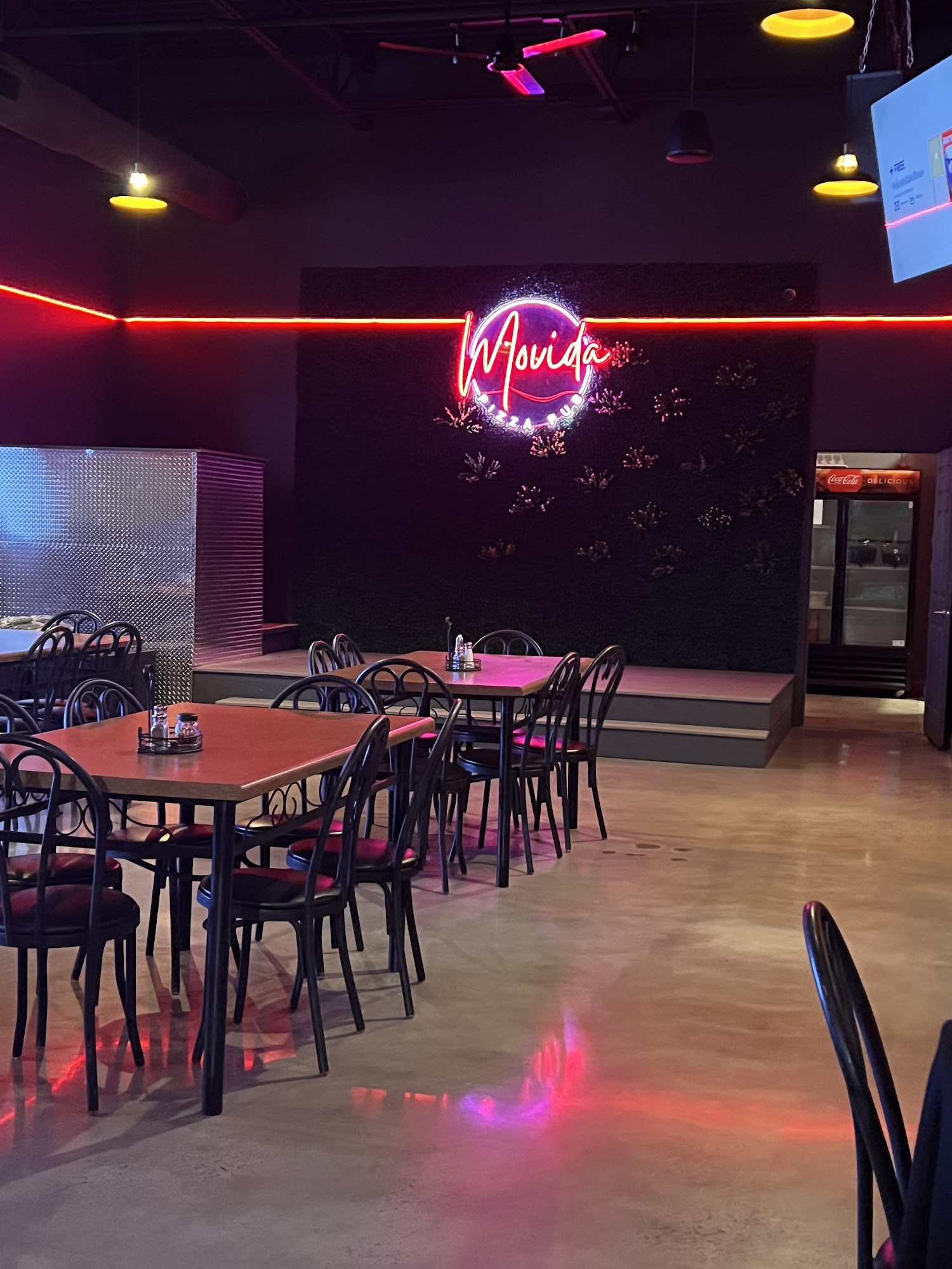 Movida Pizza Pub Menu