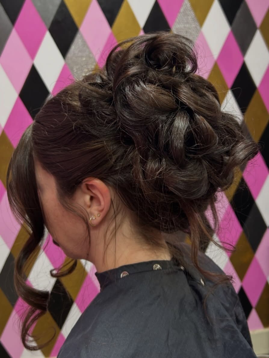 GRACELAND SALON