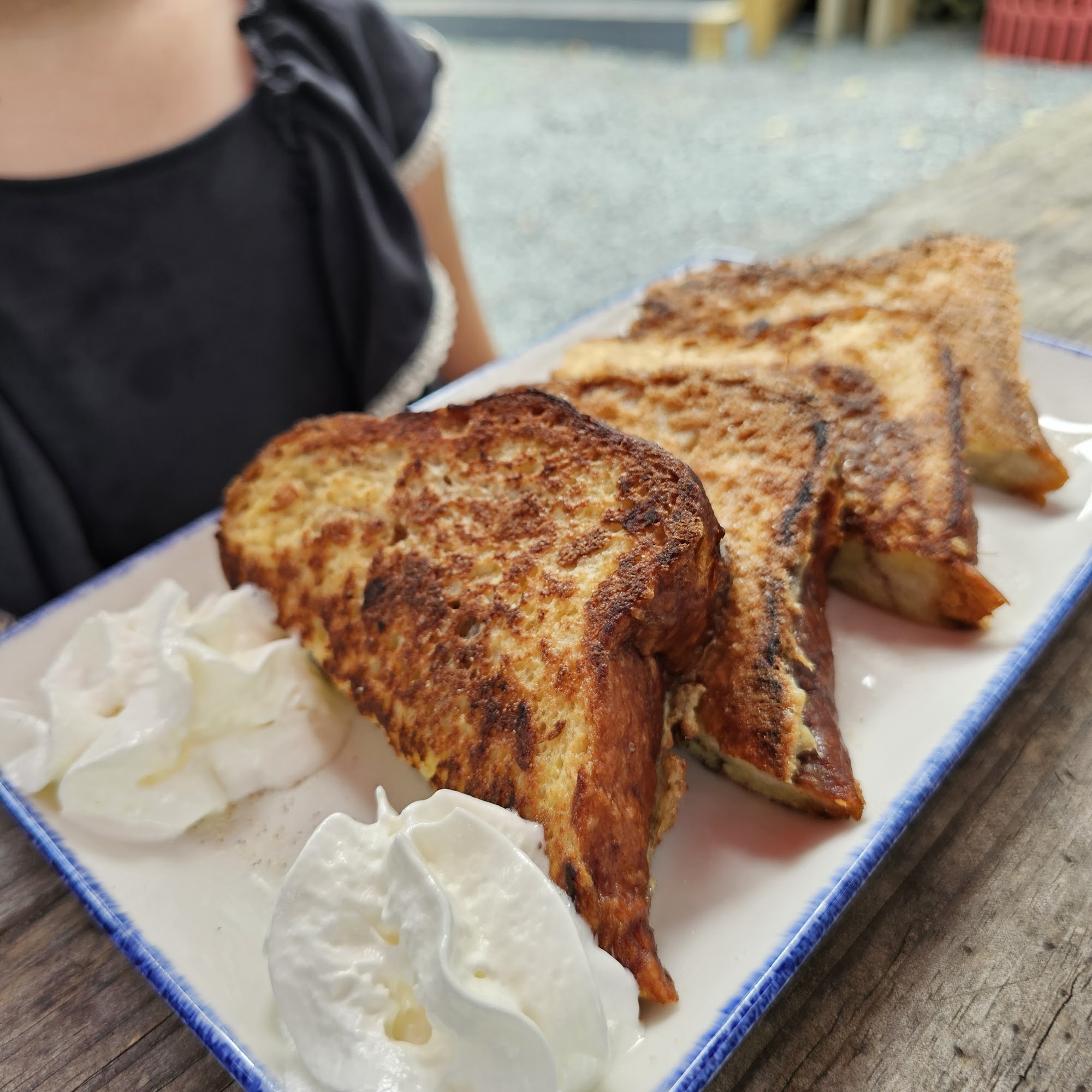 Treehouse Cafe & Coffee Duck