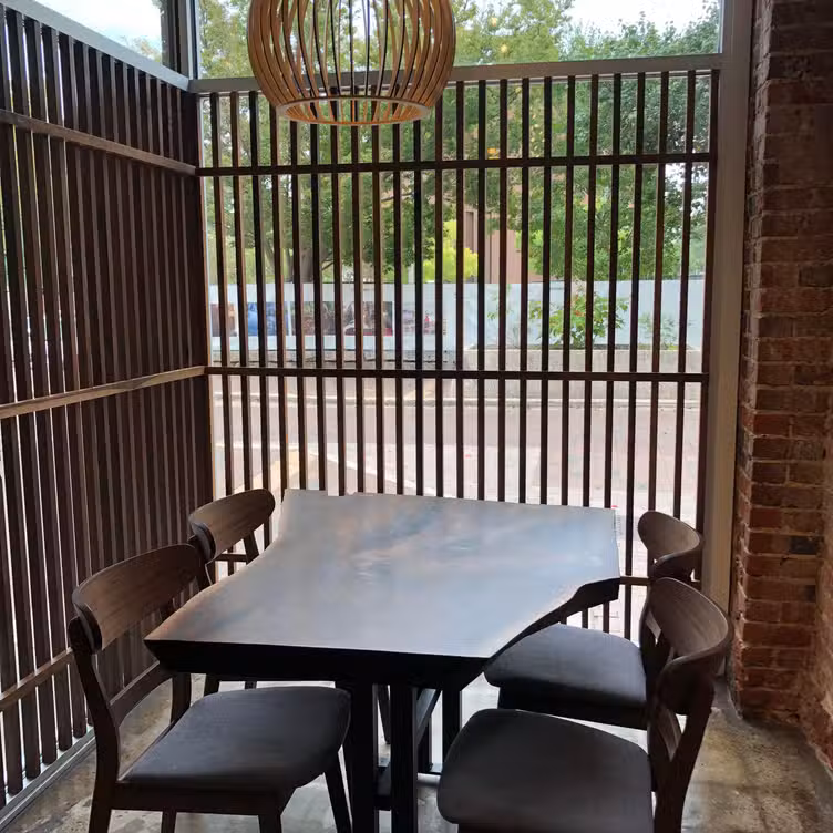 Photo credit: opentable