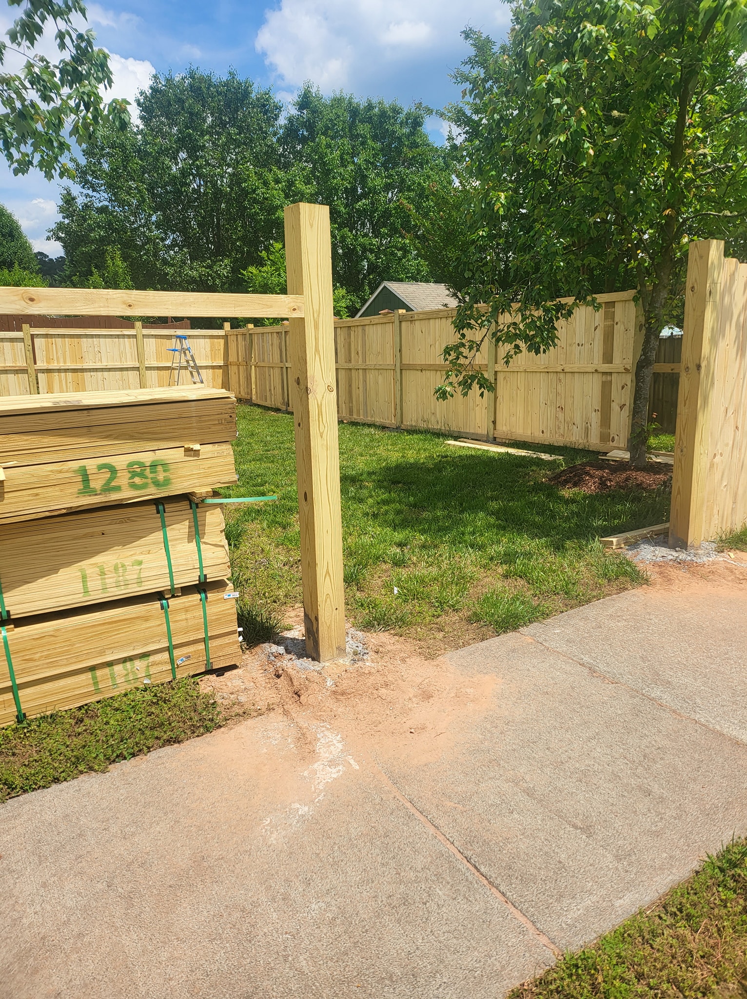 Ellison's Landscaping