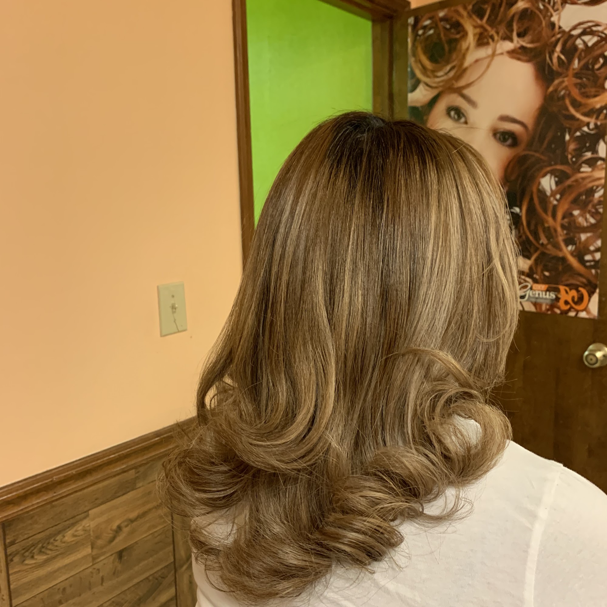 Doris Peluqueria 3315 Guess Rd, Durham North Carolina 27705